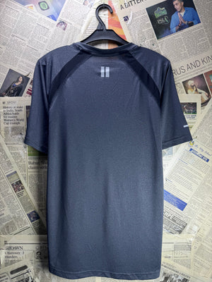 Dunnes® Small | Chest: 20.5" | Black | Sports T-Shirt | Polyester | 4937 - Genuine Maal