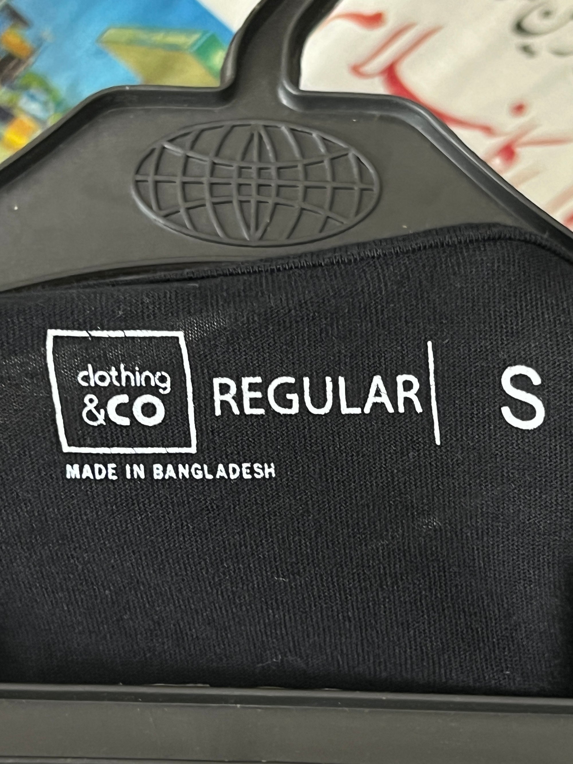 CLOTHING & CO.® Black | Small | Chest: 20" | T118 - Genuine Maal