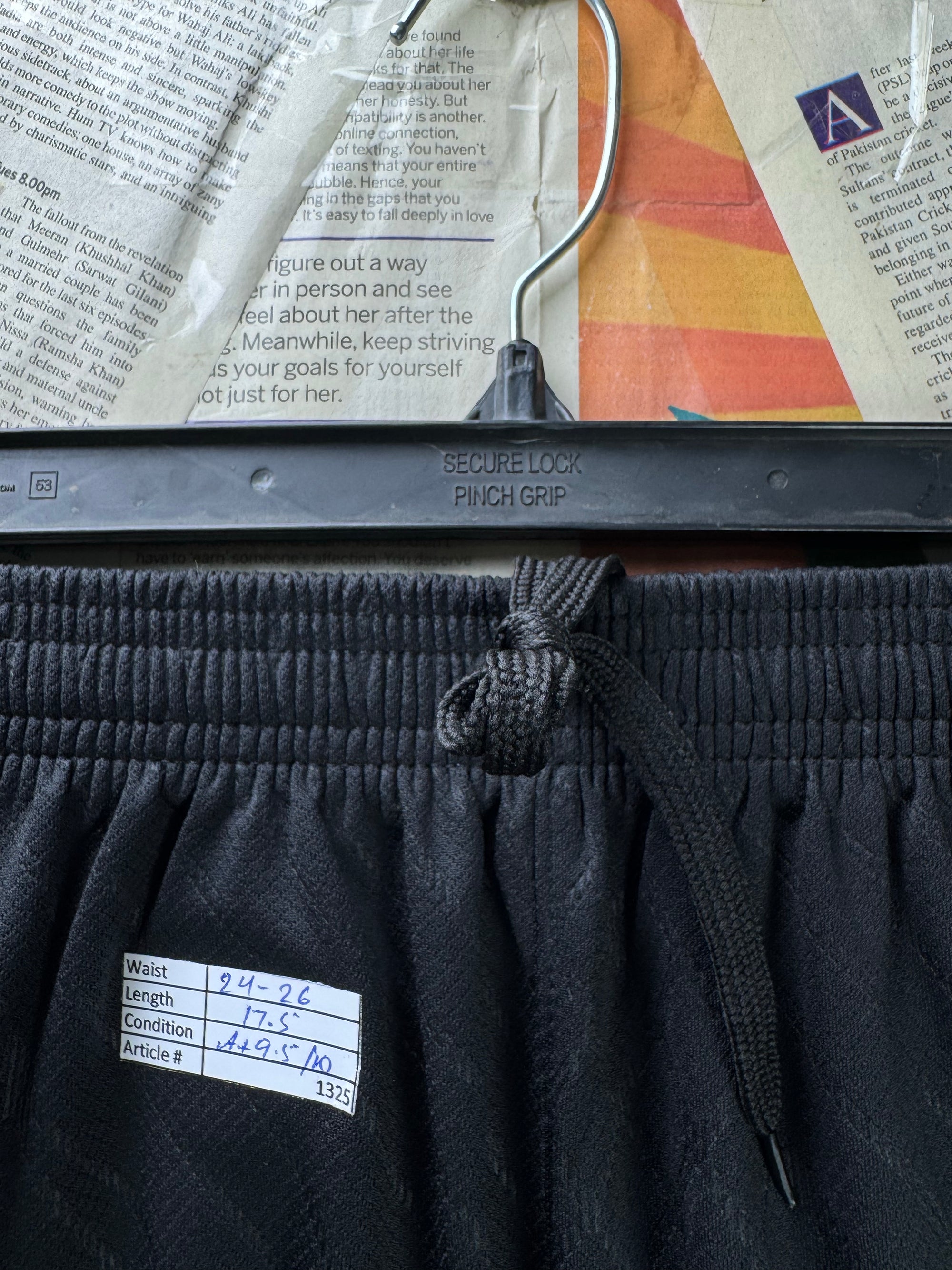 N*ke® Waist: 24" to 26" | Black | Sports Shorts | Poly | 1325 - Genuine Maal