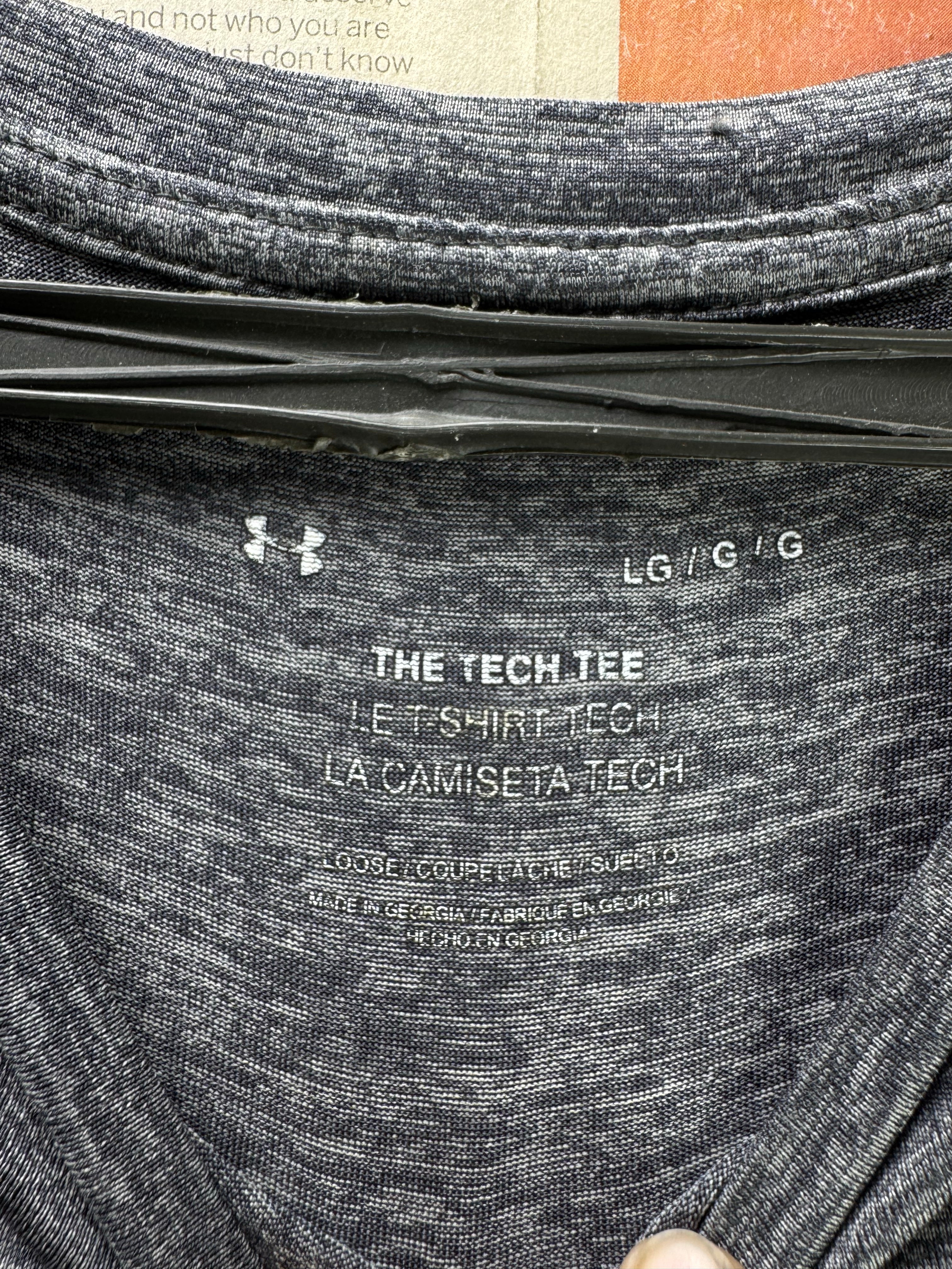 Under Armo*r® Large | Chest: 23" | Grey | Sports T-Shirt | Polyester | 4956 - Genuine Maal