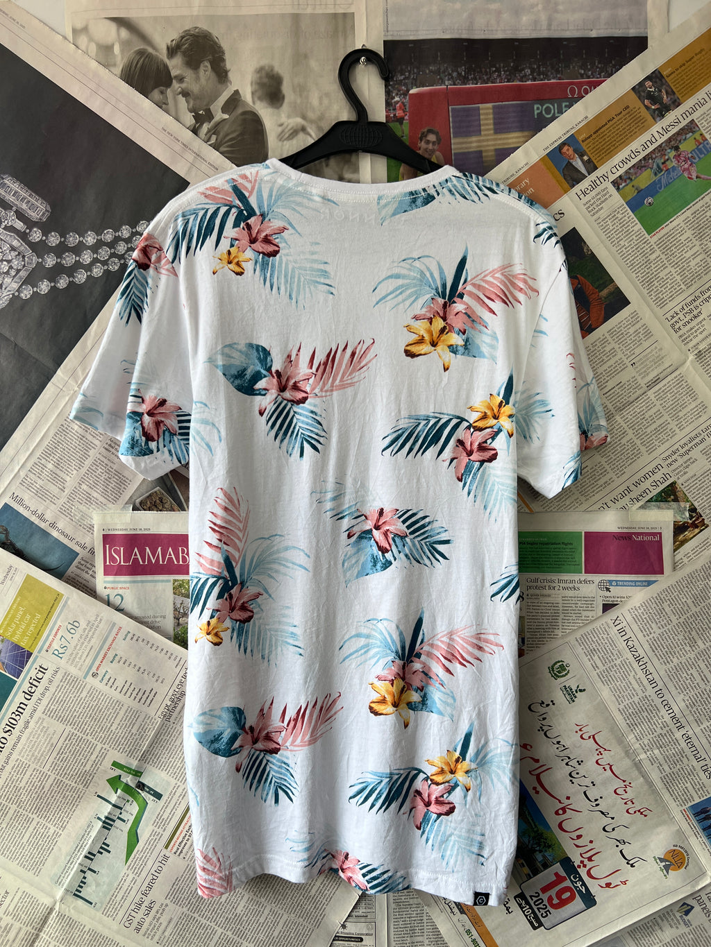 CONNOR® White | Small | Chest: 19" | T125 - Genuine Maal