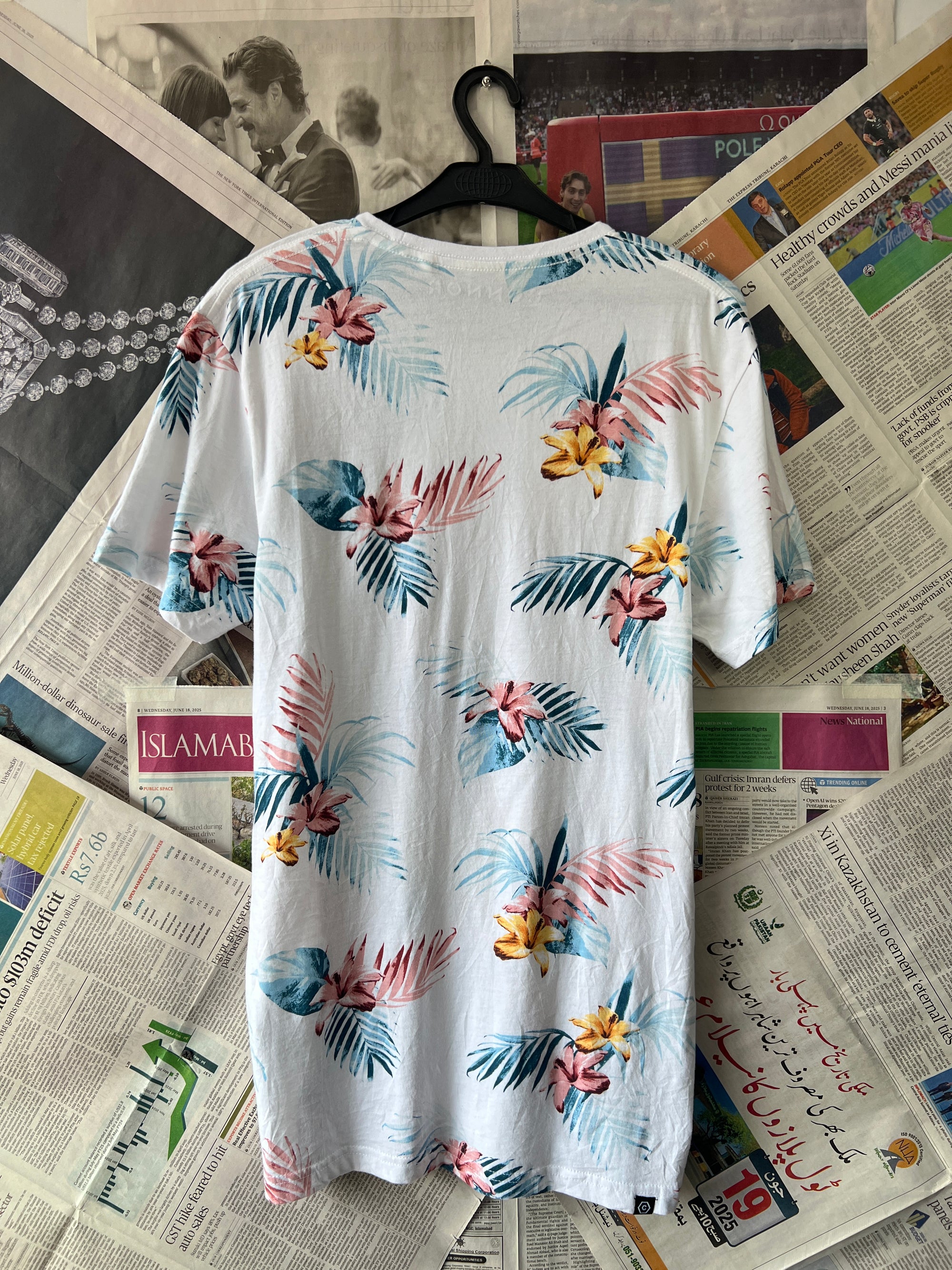 CONNOR® White | Small | Chest: 19" | T125 - Genuine Maal