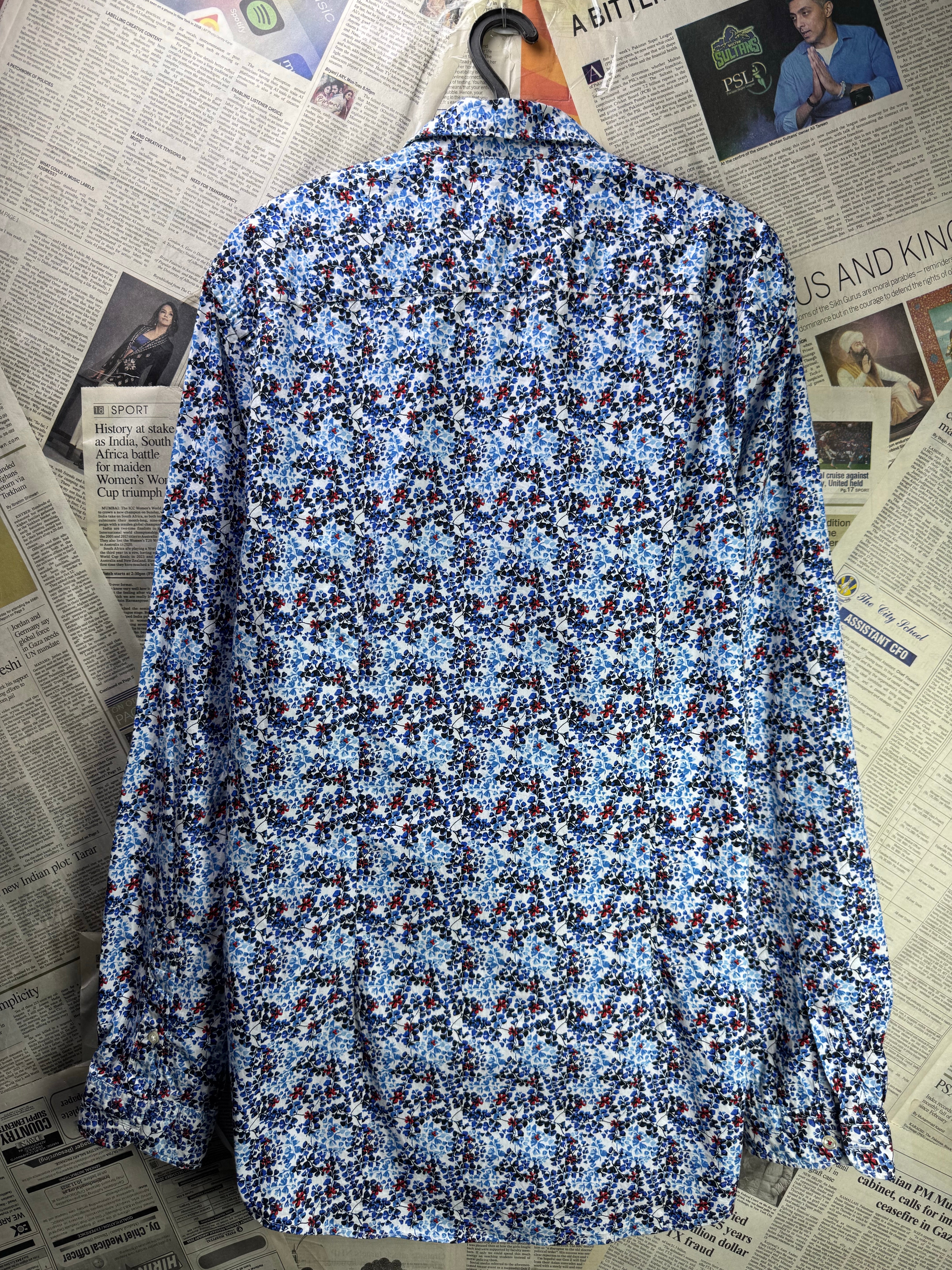 Zara® Large | Chest: 23" | Blue Floral | Shirt | 4152 - Genuine Maal