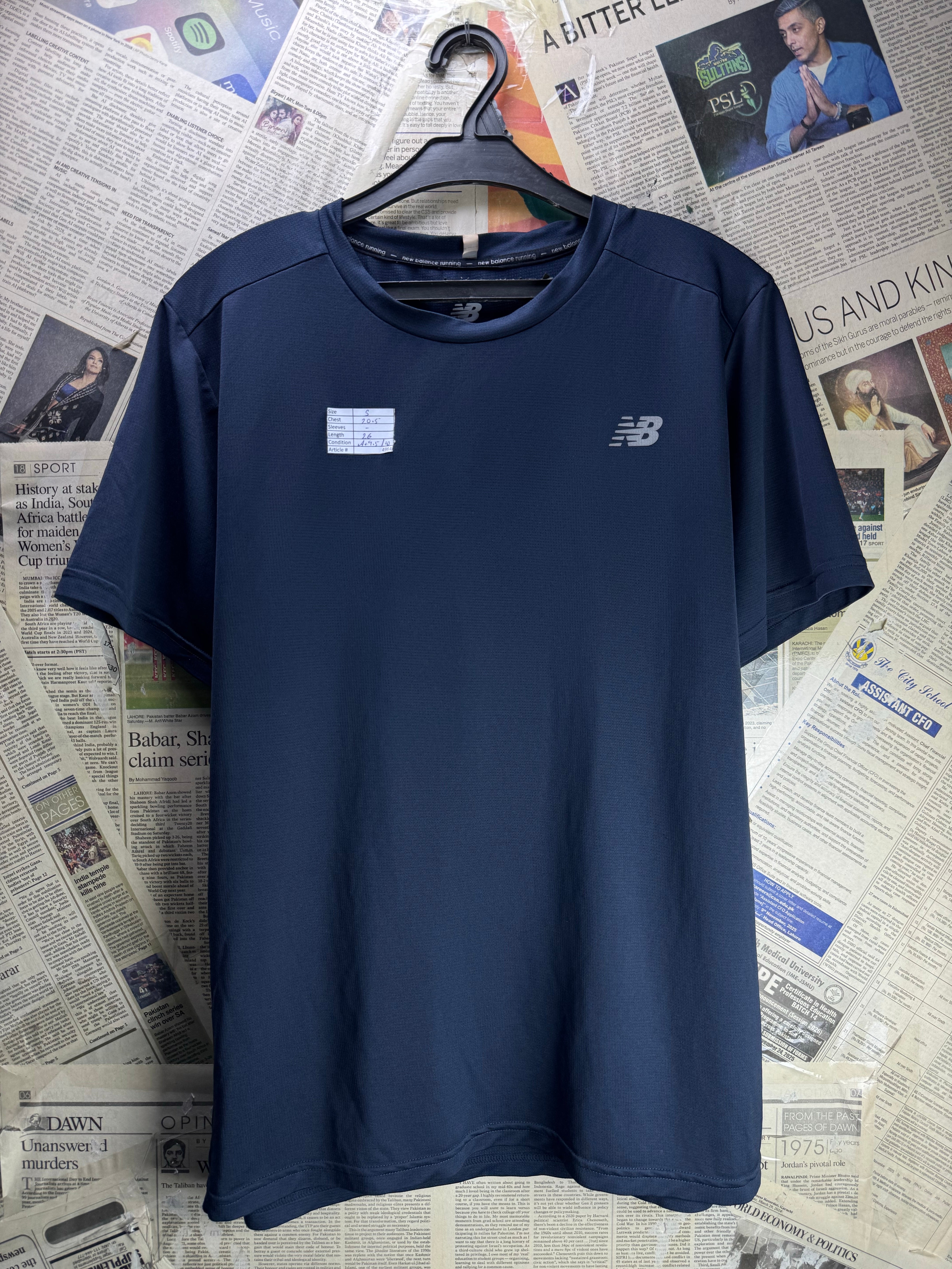 New Balance® Small | Chest: 20.5" | Black | Sports T-Shirt | Poly-Spandex | 4964