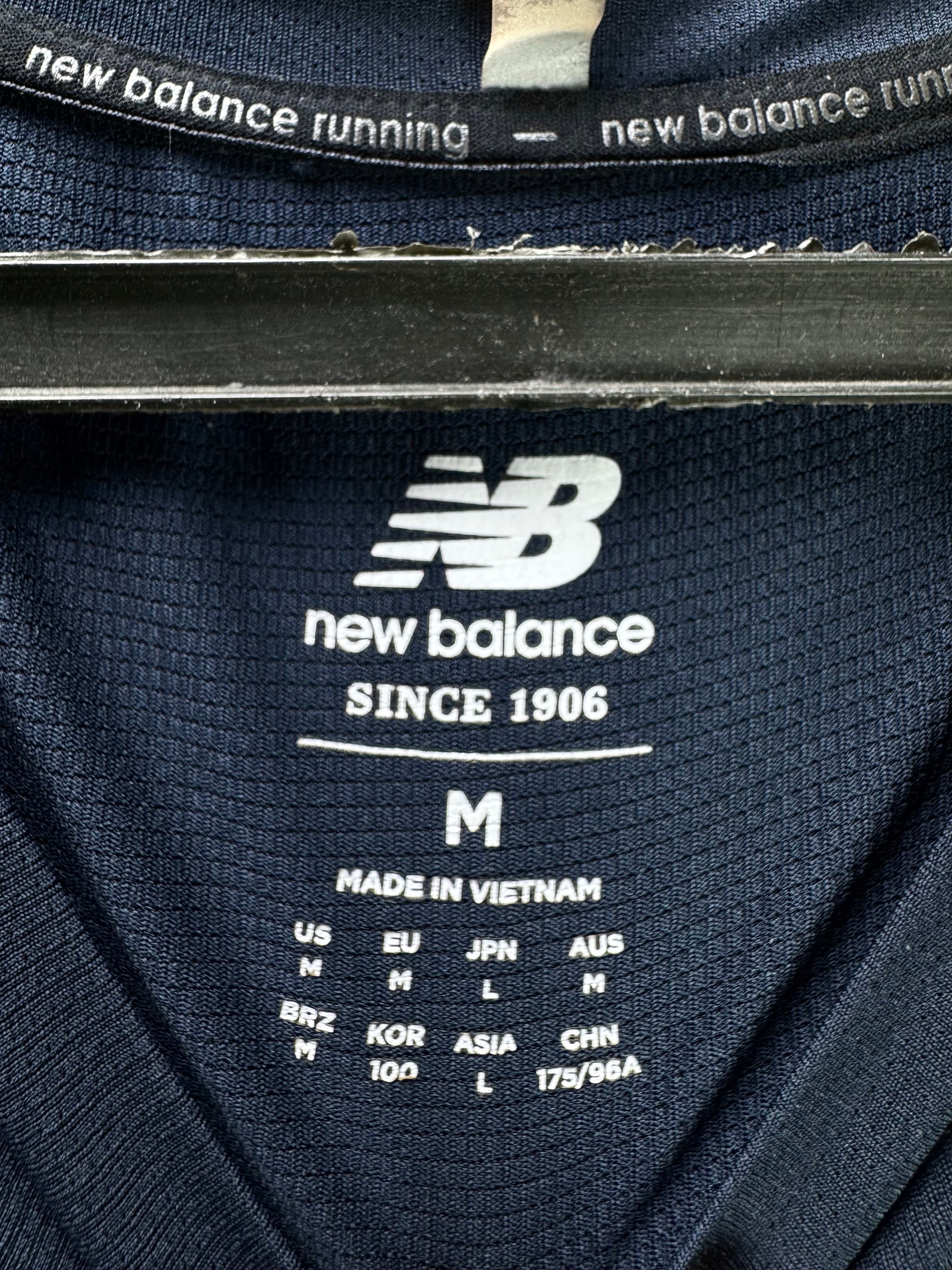New Balance® Small | Chest: 20.5" | Black | Sports T-Shirt | Poly - Spandex | 4964 - Genuine Maal