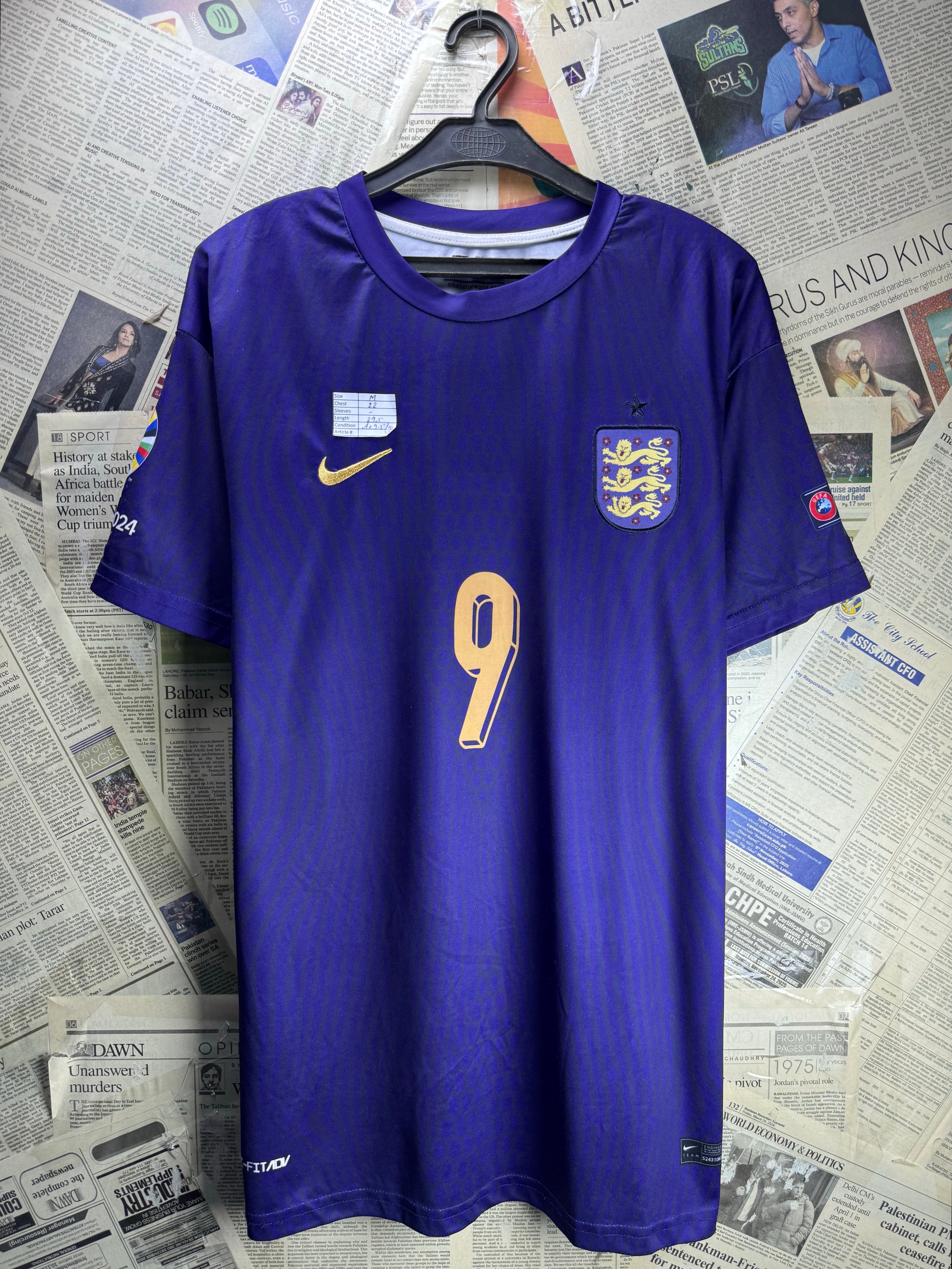 N*ke® Medium | Chest: 22" | Blue | Foot Ball Jersey Sports T-Shirts | Polyester | 5291