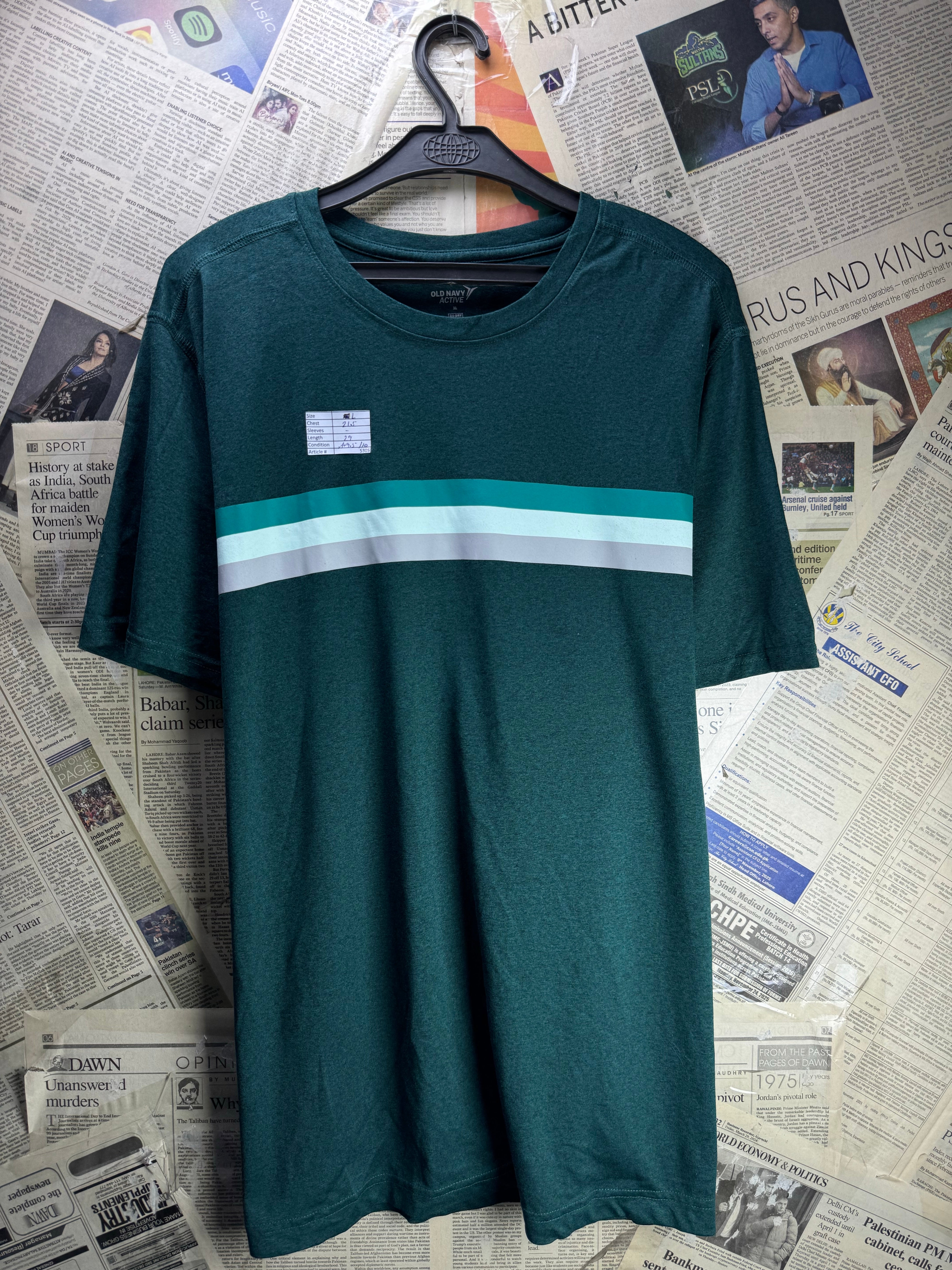 Old Navy® Large | Chest: 21.5" | Green | Sports T-Shirt | Polyester | 5305