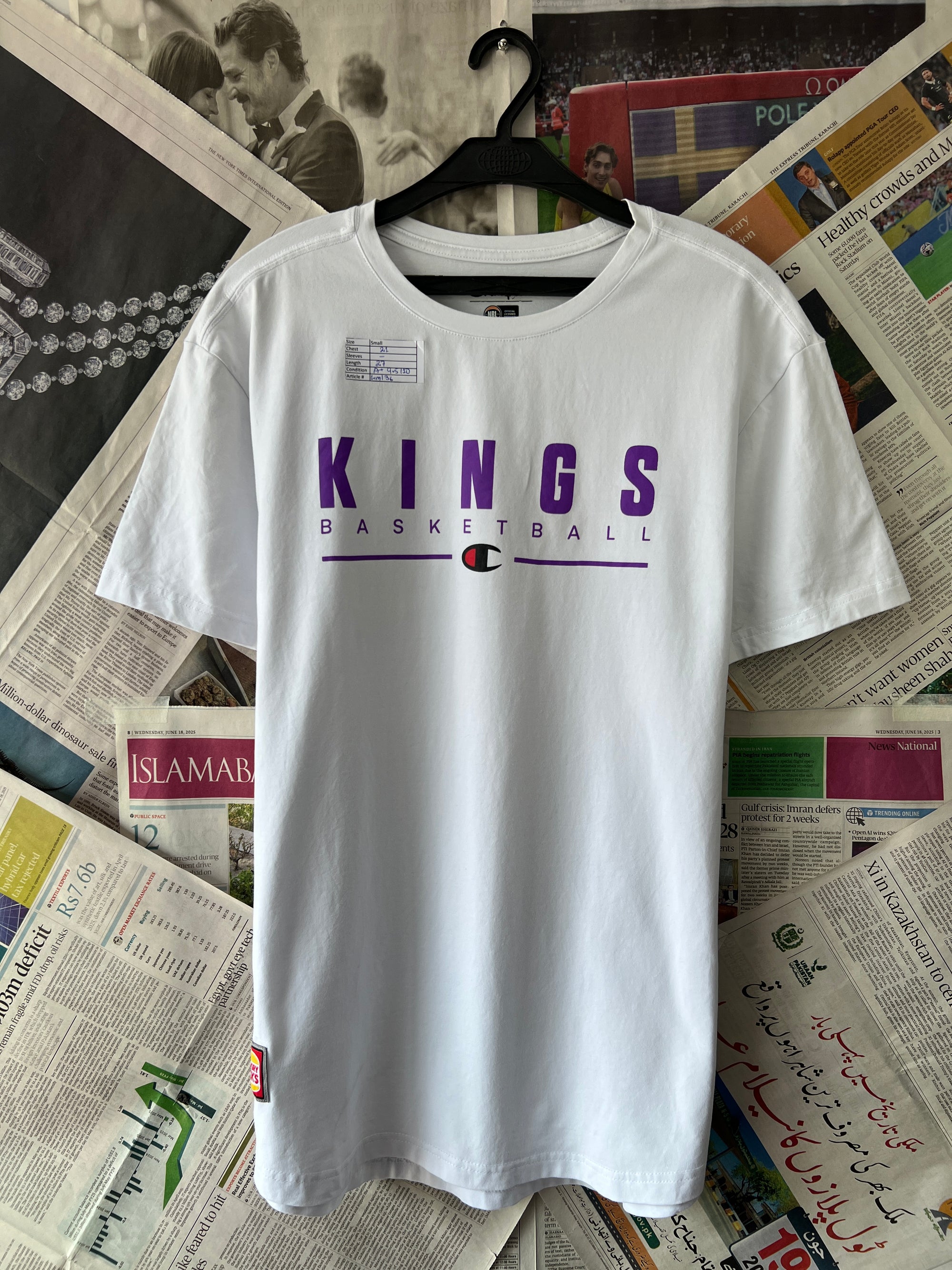 CHAMPION® White | Small | Chest: 21" | T136 - Genuine Maal
