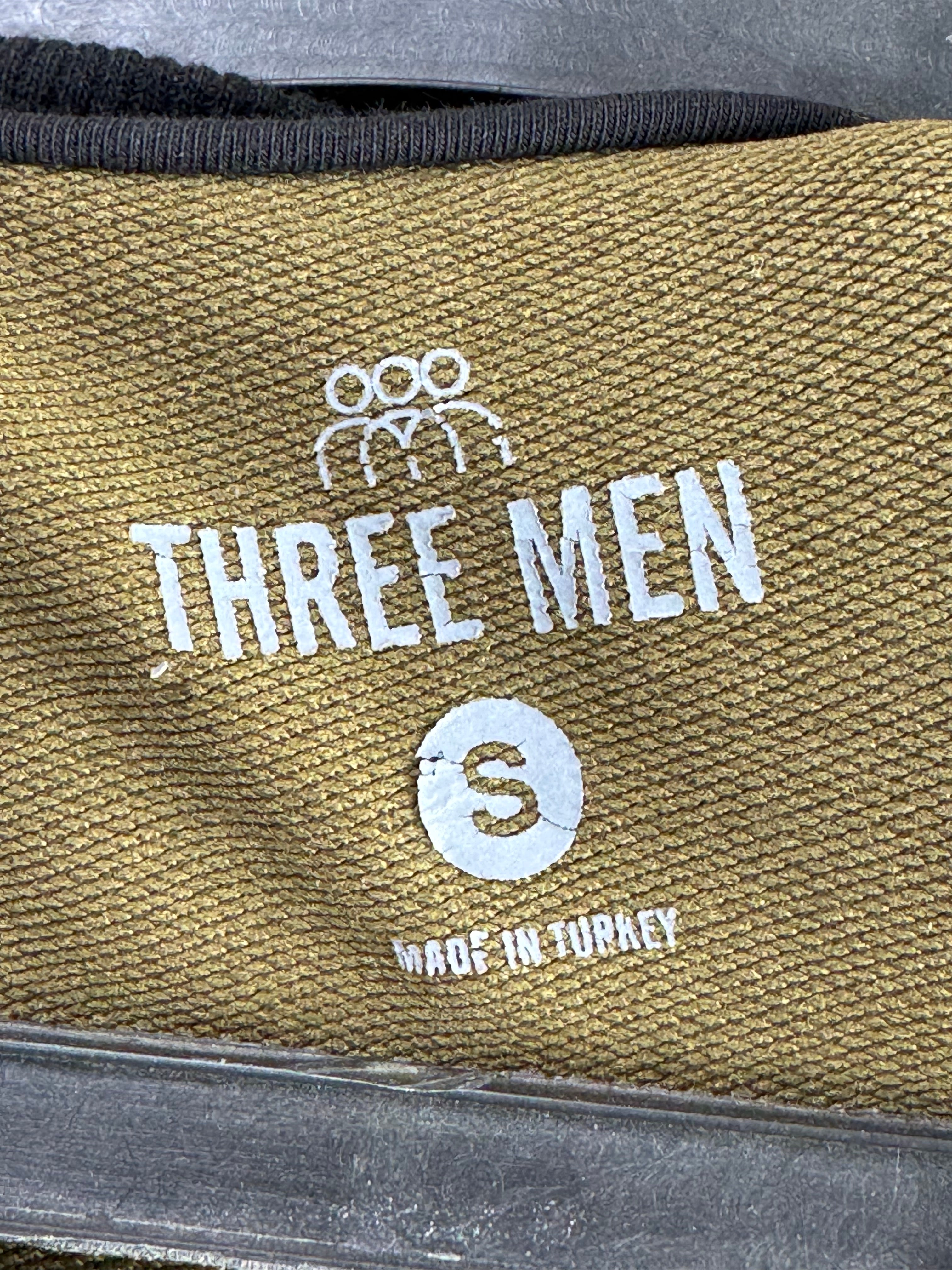 Three Men® Small | Chest: 19.5" | Smokin' Jahman | T-Shirt | 3811 - Genuine Maal