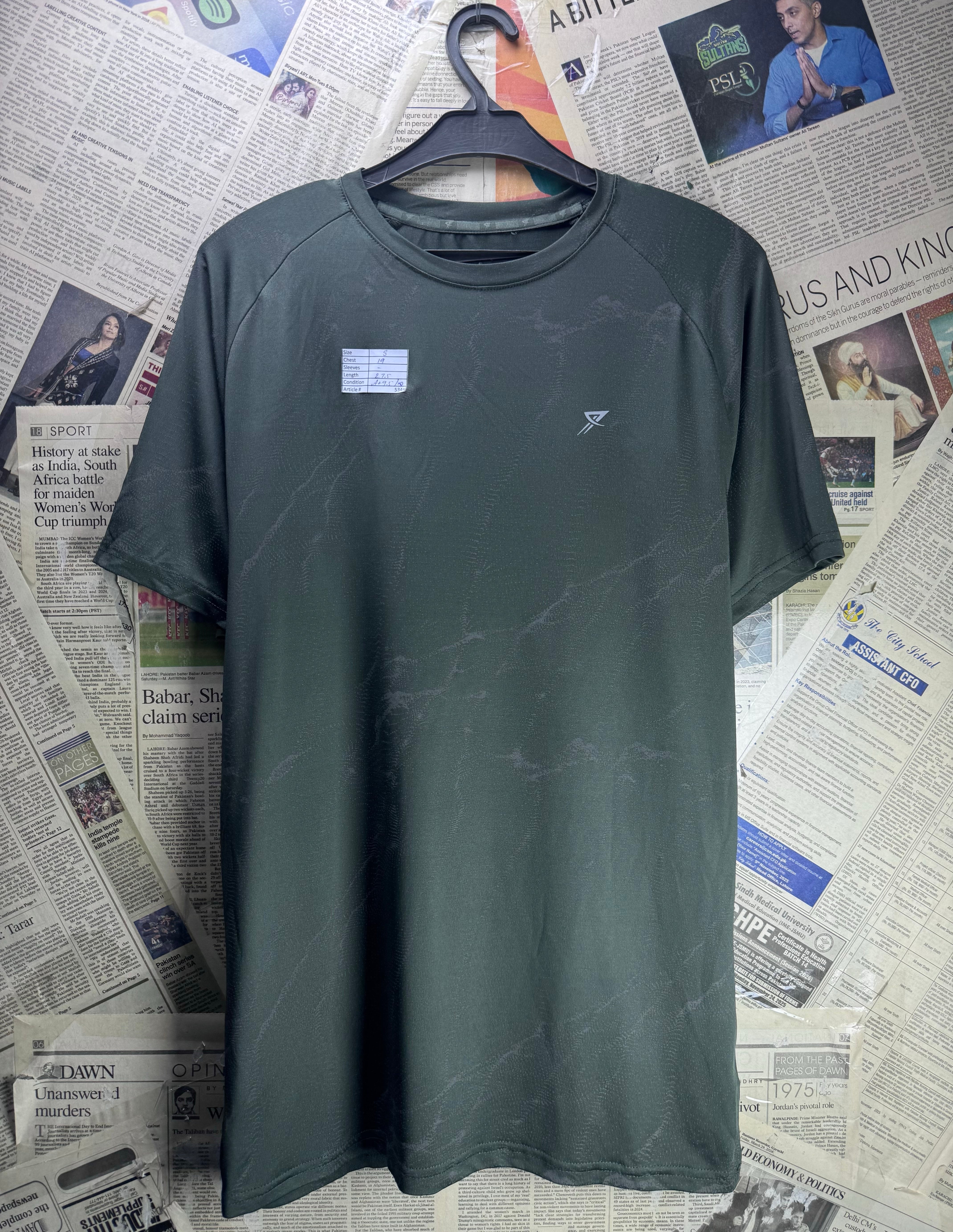 Primark® Small | Chest: 19" | Grey | Sports T-Shirt | Poly-Elastane | 5344
