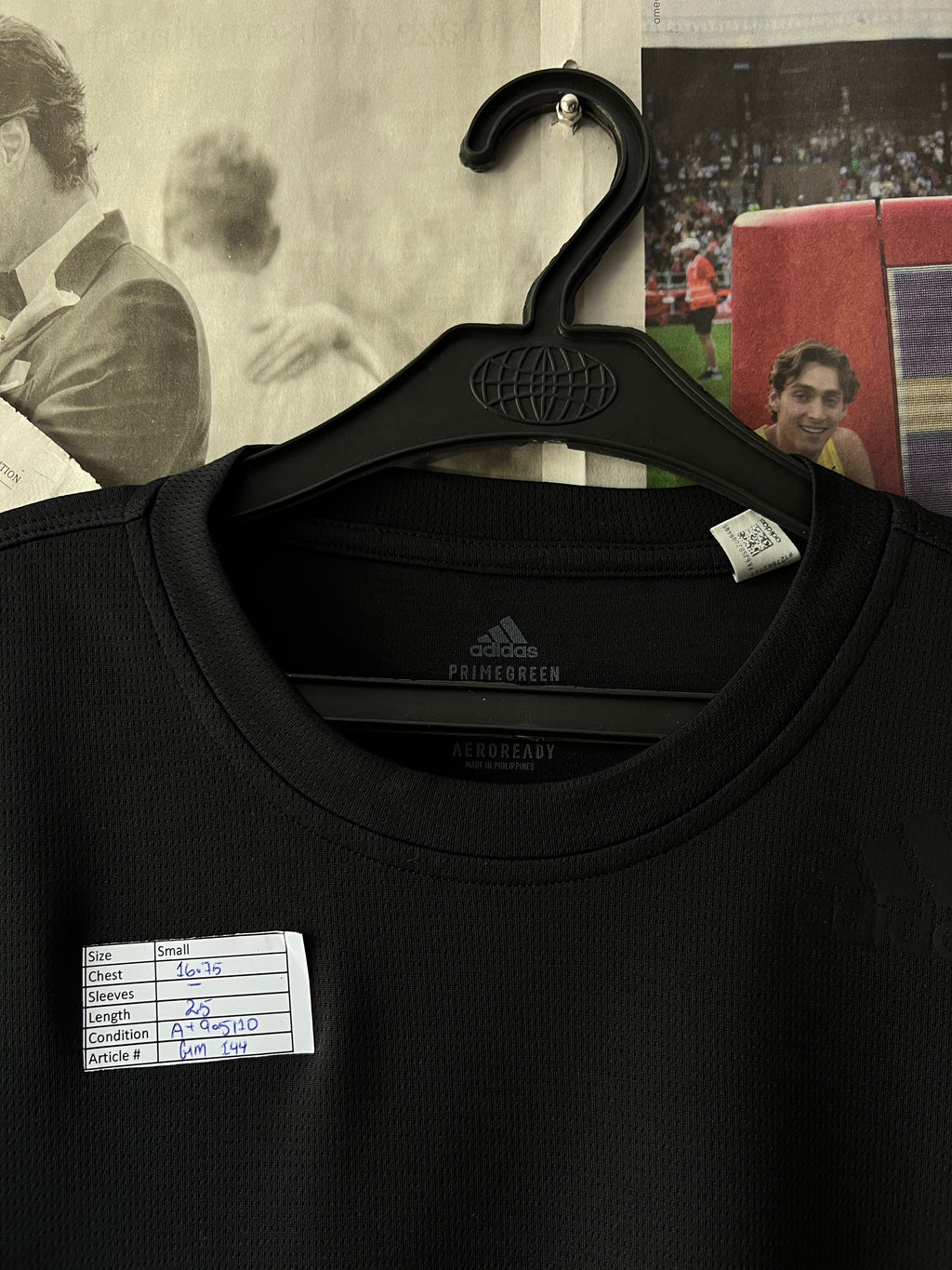ADIDAS® Black | XS | Chest: 16.75" | T144 - Genuine Maal