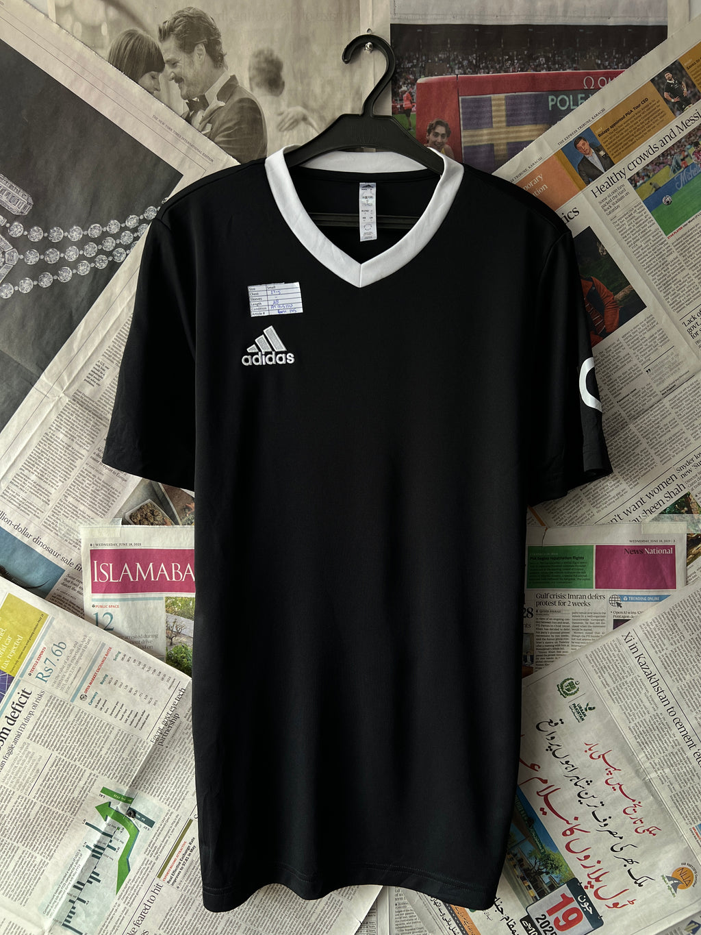 ADIDAS® Black | XS | Chest: 17.5" | T145 - Genuine Maal