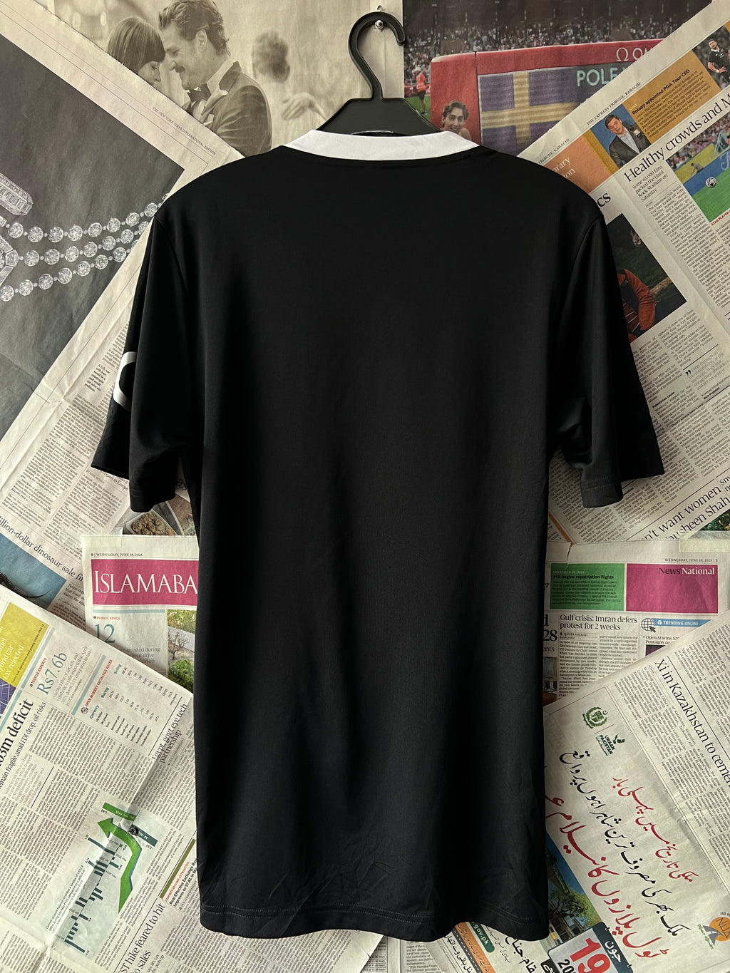 ADIDAS® Black | XS | Chest: 17.5" | T145 - Genuine Maal