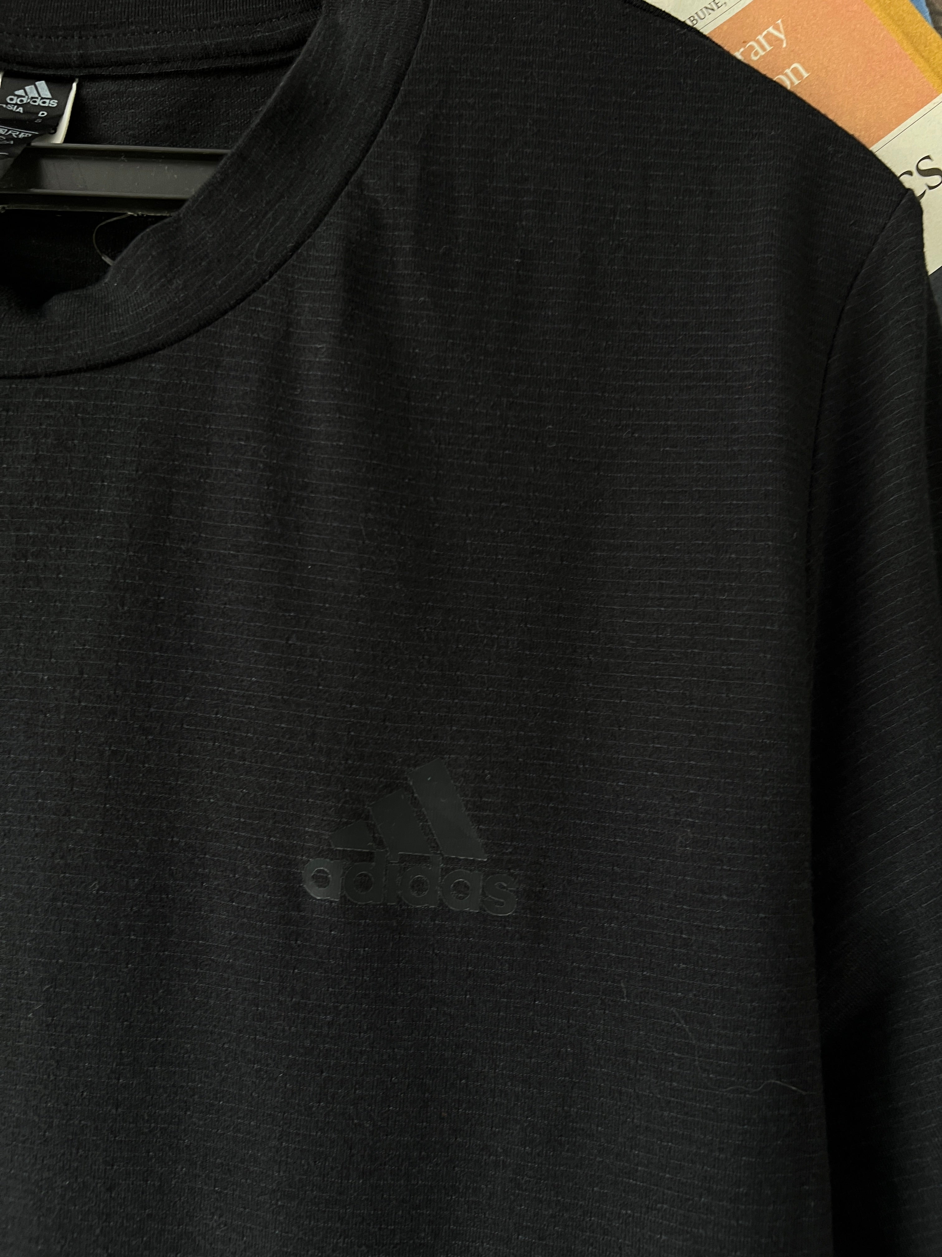 ADIDAS® Black | Small | Chest: 20" | T161 - Genuine Maal