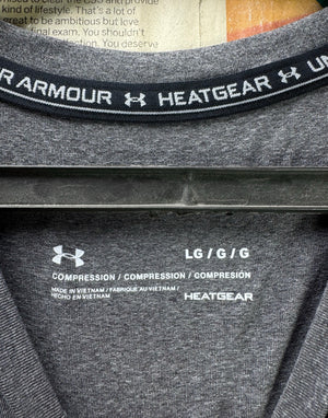 Under Armo*r® Large | Chest: 19" | Grey | Gym T-Shirt | Polyester | 5377 - Genuine Maal