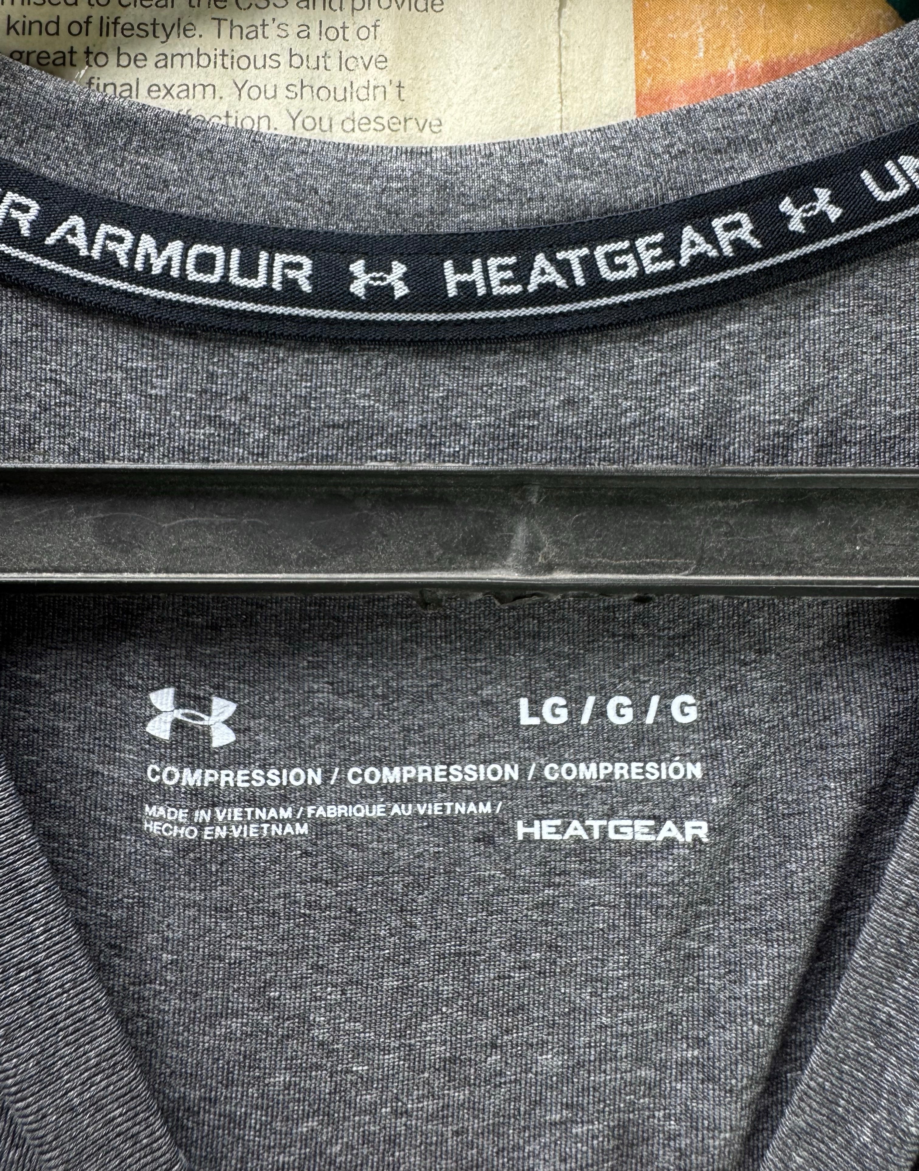 Under Armo*r® Large | Chest: 19" | Grey | Gym T-Shirt | Polyester | 5377 - Genuine Maal
