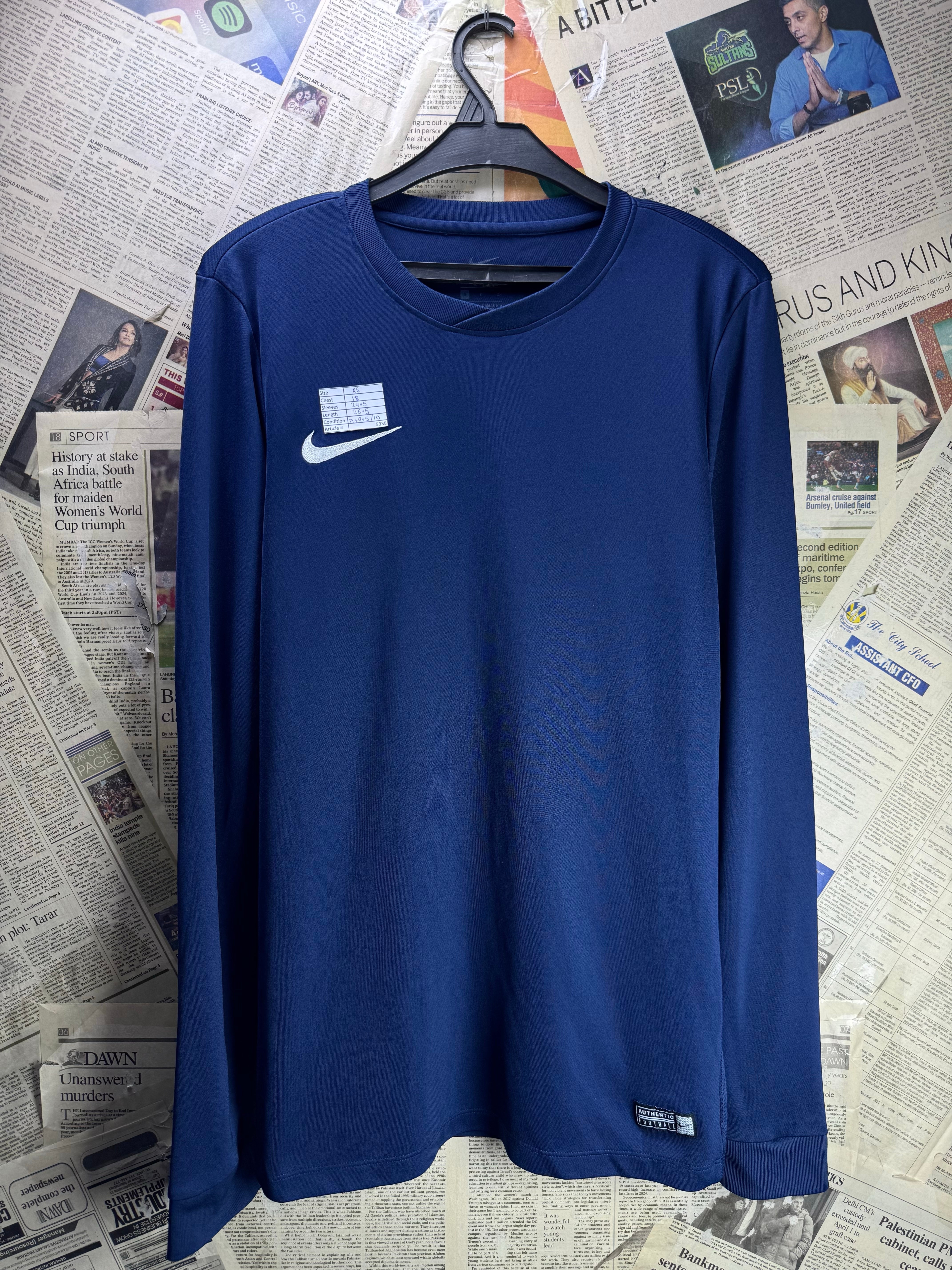N*ke® XS | Chest: 18" | Blue | Sports Fullsleeves T-Shirt | Polyester | 5338 - Genuine Maal