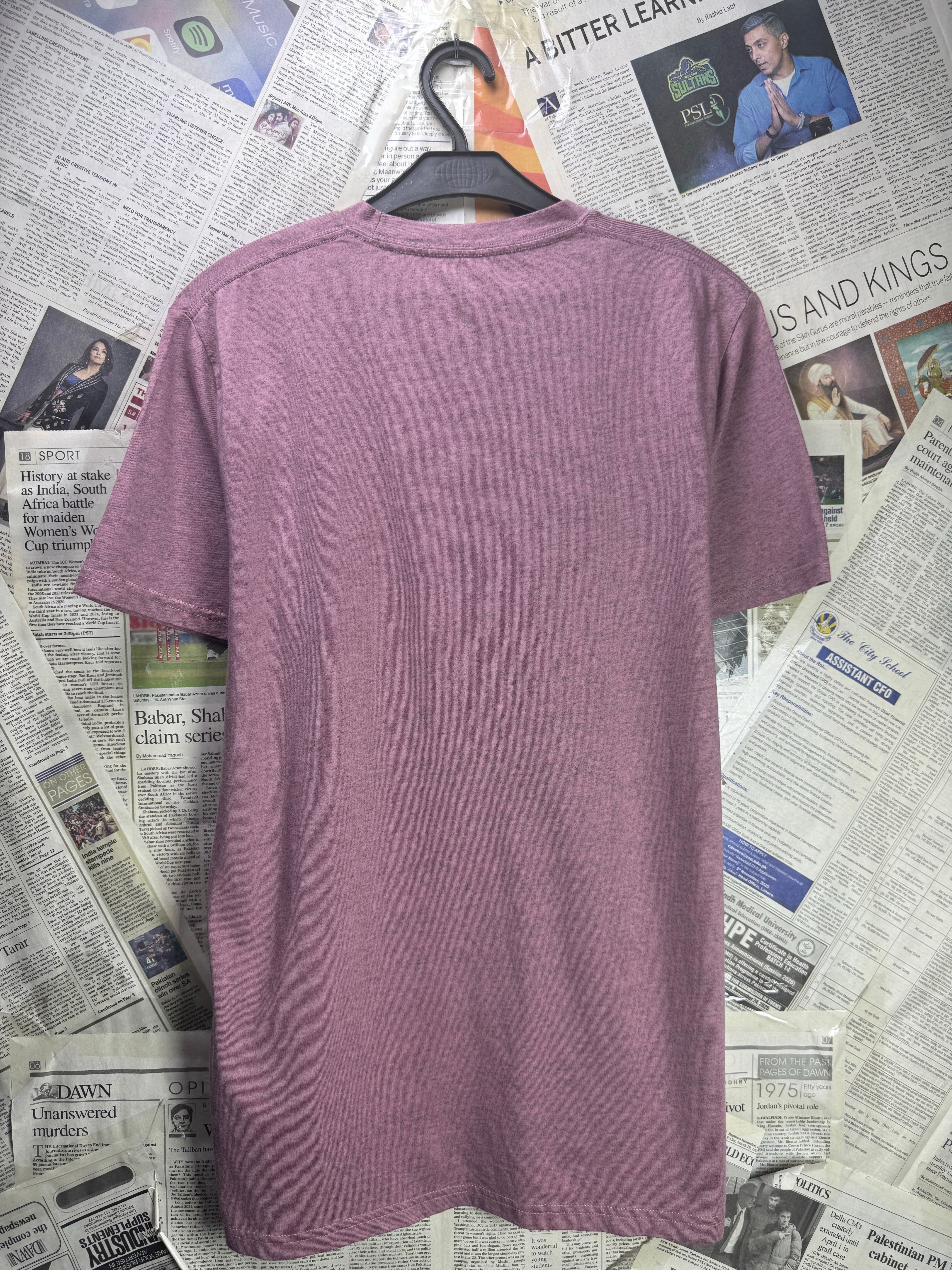 Hollister® Small | Chest: 20.5" | Pastel Peach | T-Shirt | Cotton | 3978 - Genuine Maal