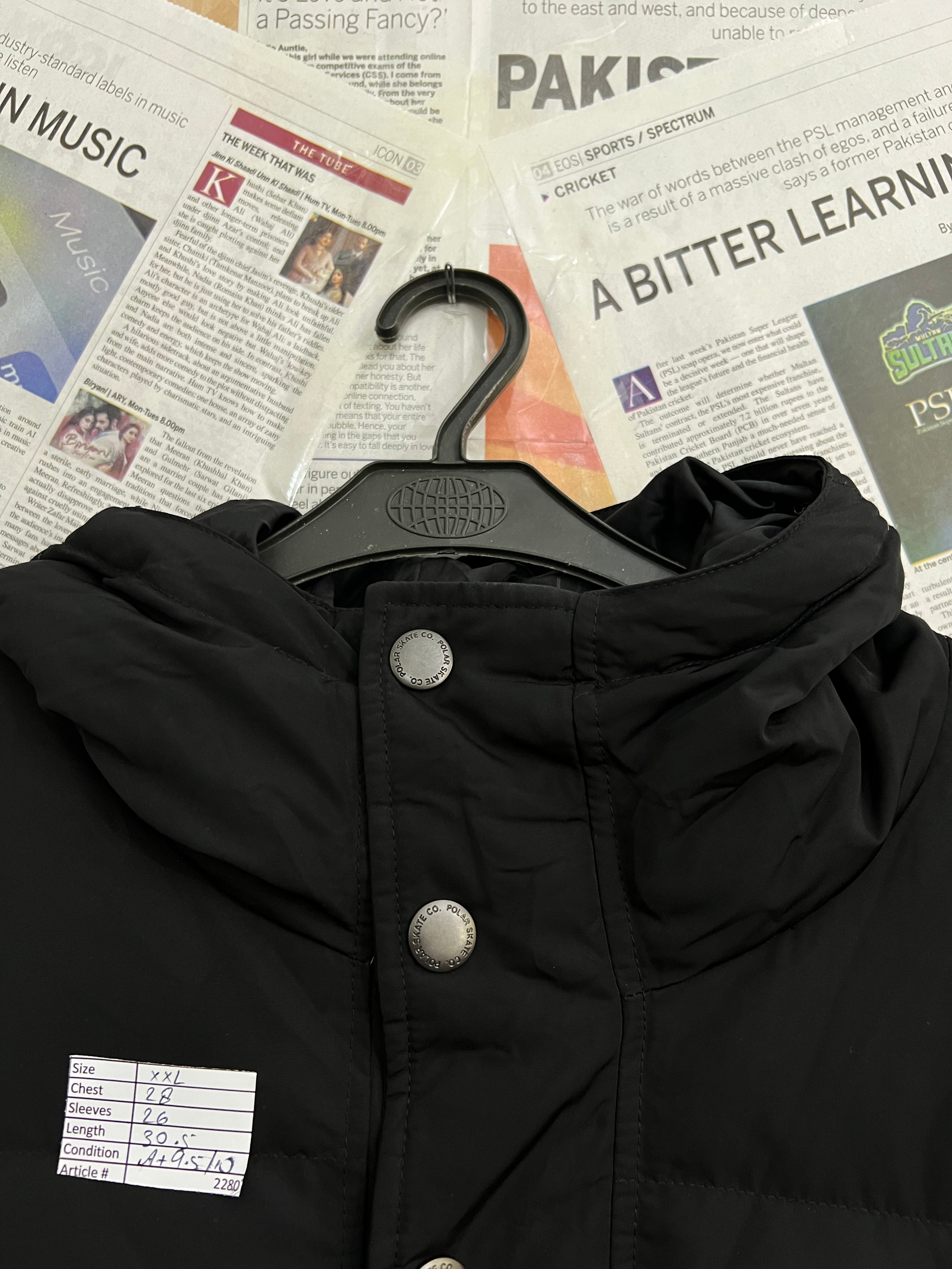 Polar® XXL | Chest: 28" | Black | Extreme Winter Puffer Jacket with Hoodie | 2280