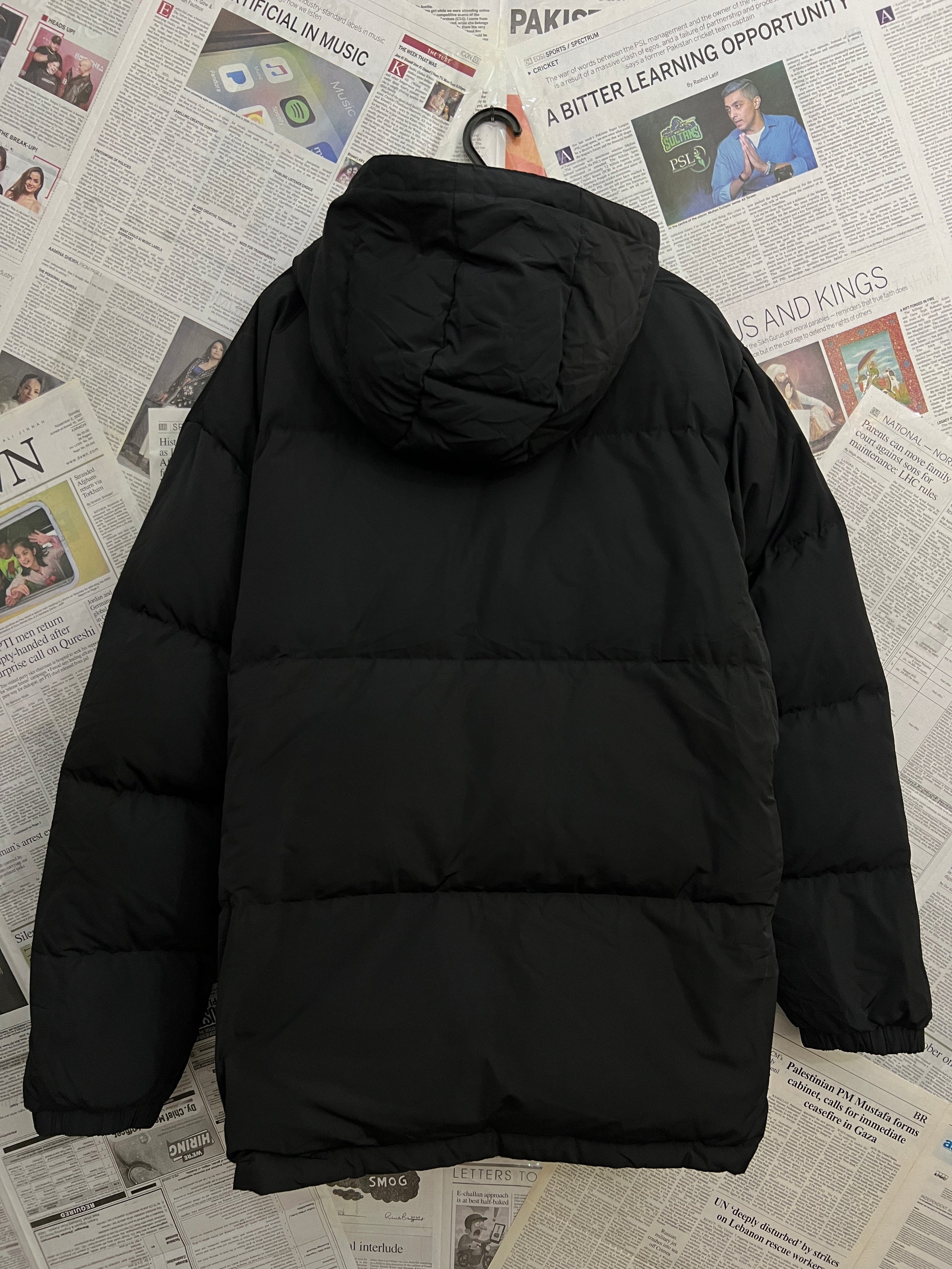 Polar® XXL | Chest: 28" | Black | Extreme Winter Puffer Jacket with Hoodie | 2280
