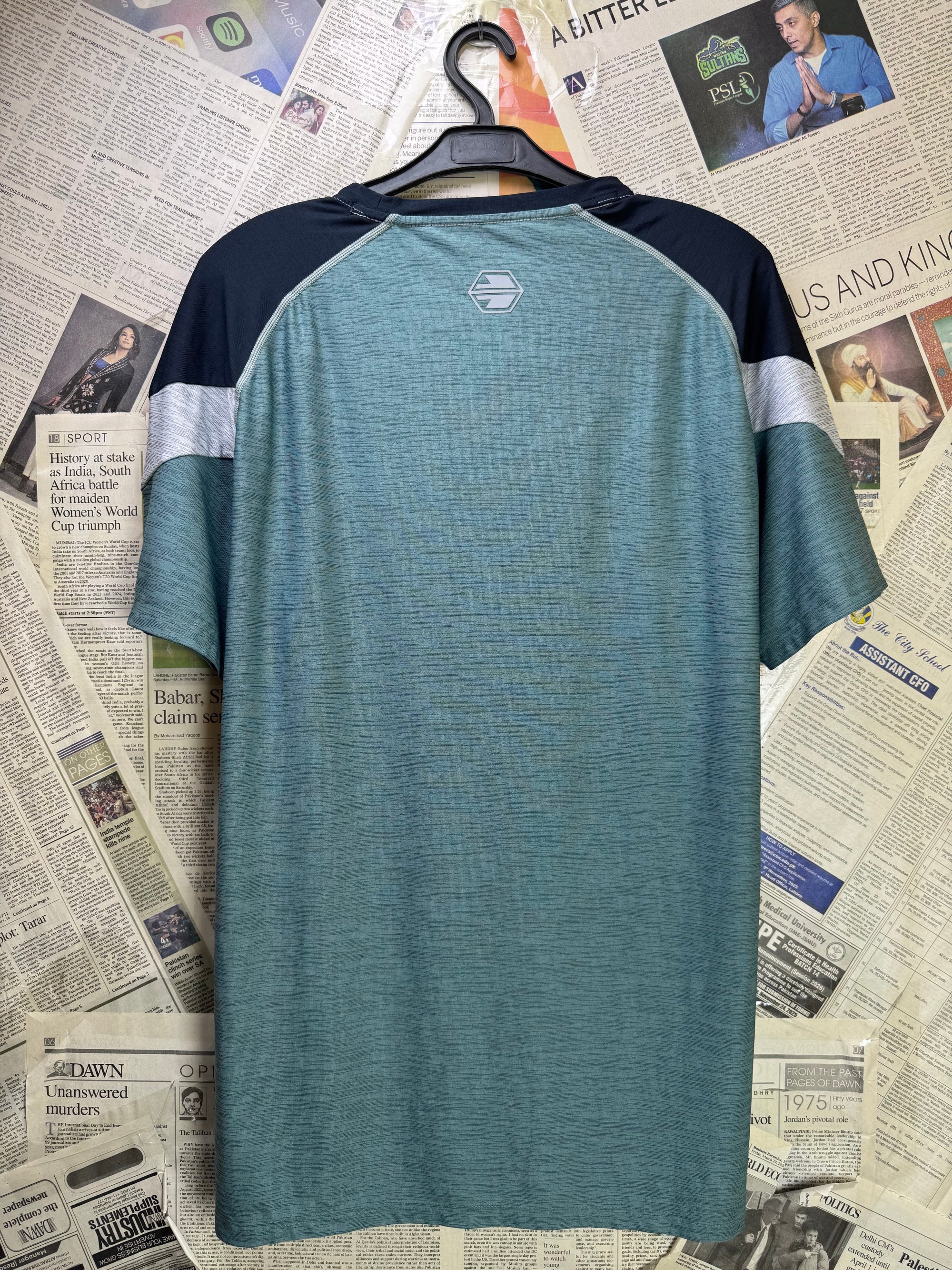 ® Medium | Chest: 21.5" | Gym T-Shirt | Poly - Elastane | 3985 - Genuine Maal