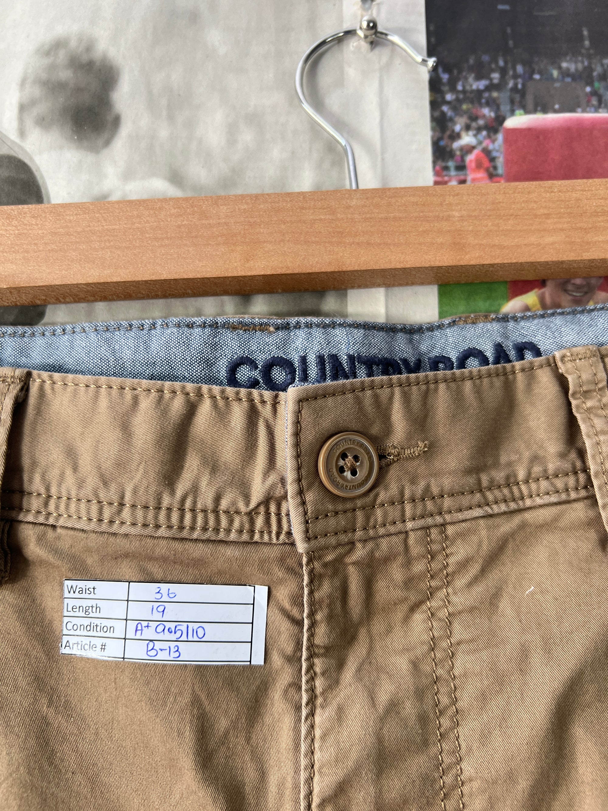 COUNTRY ROAD® Camel | Waist: 36" | B13 - My Store