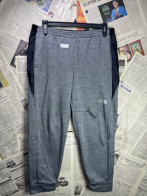 The North Face® Waist: 34" to 36" | Grey | Trouser with inner fleece | Poly | 1395 - Genuine Maal