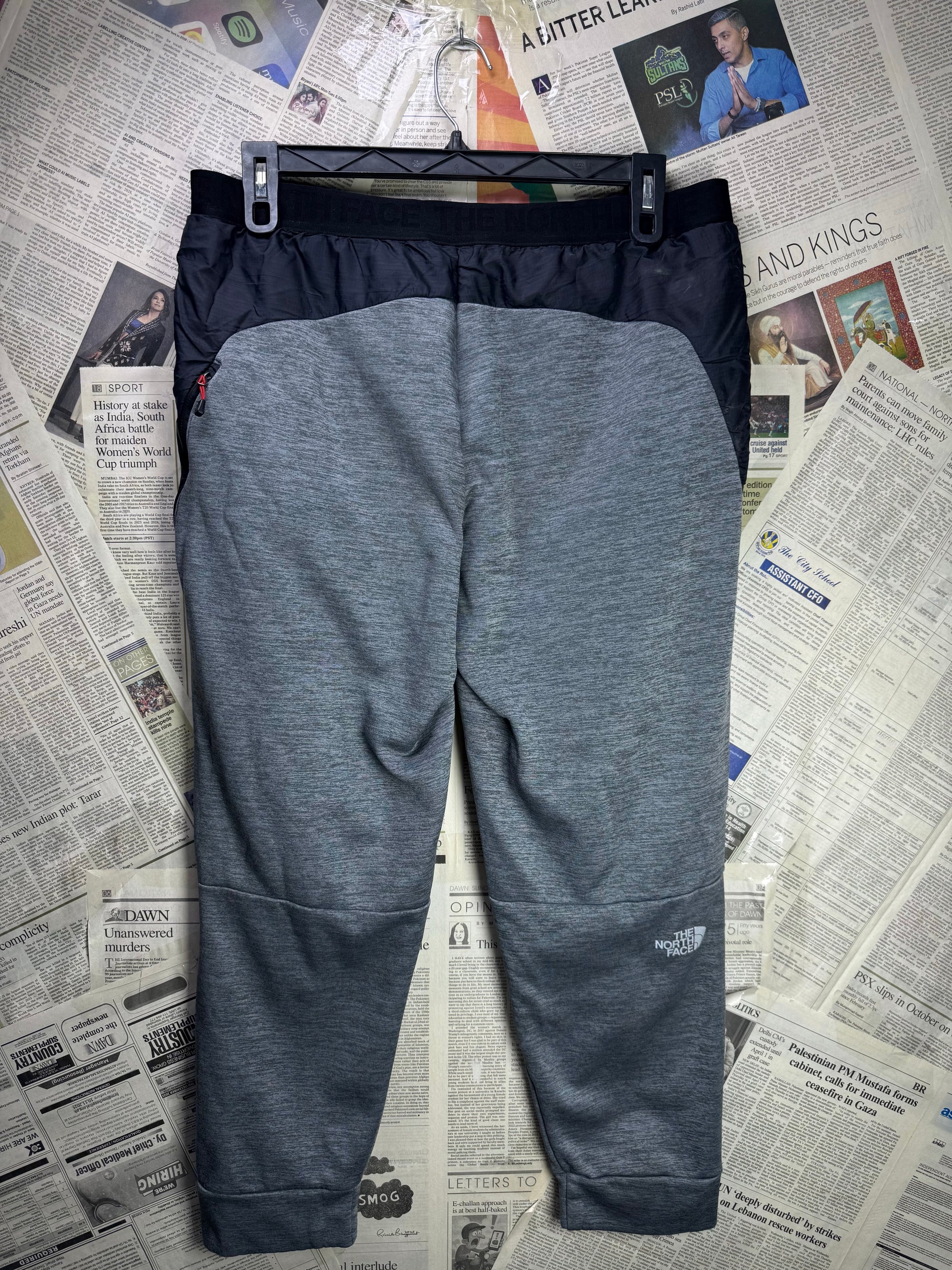 The North Face® Waist: 34" to 36" | Grey | Trouser with inner fleece | Poly | 1395 - Genuine Maal