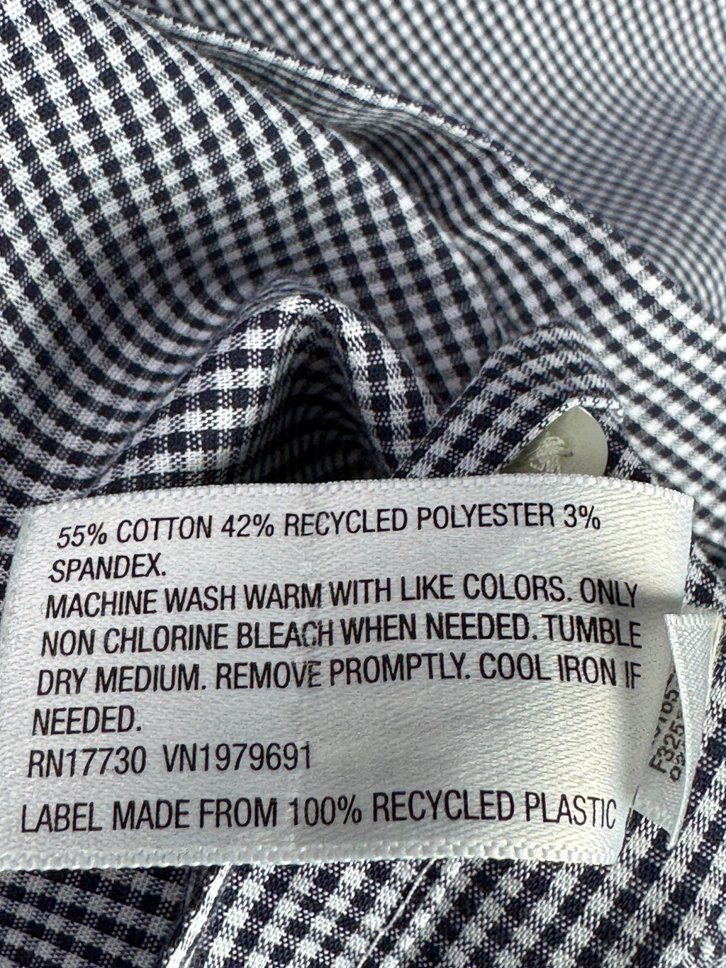 Goodfellow® Medium | Chest: 22.5" | Grey & White Check | Shirt | Cotton - Poly - Spandex | 3824 - Genuine Maal