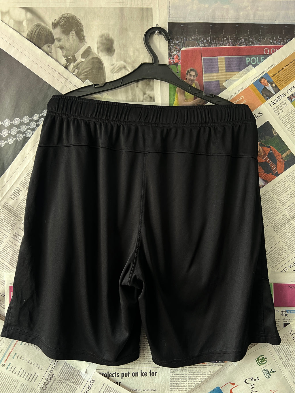 OLD NAVY® Black | Waist: 28" to 30" | B32 - My Store