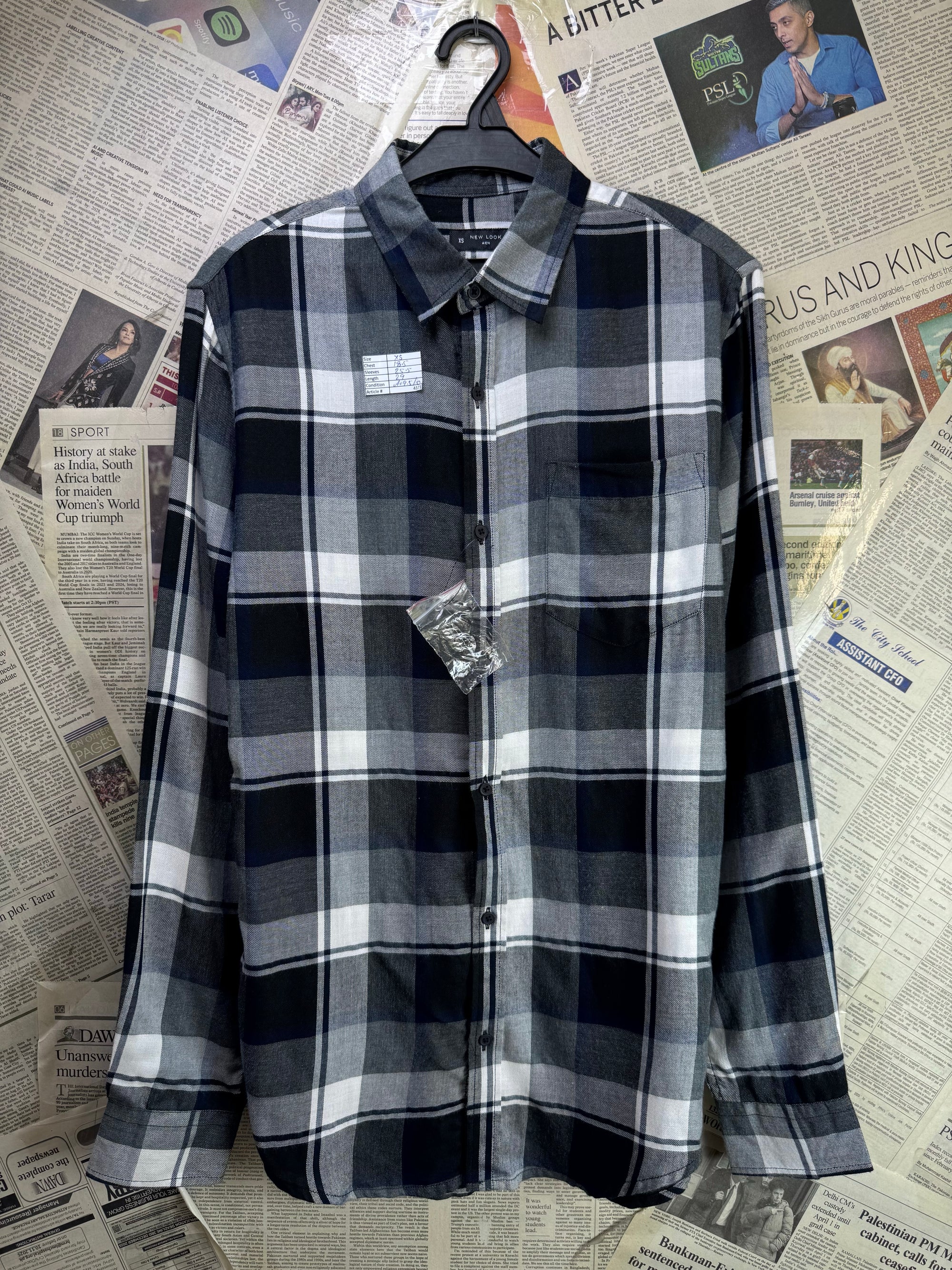 New Look® XS | Chest: 18.5" | Grey Plaid | Shirt | Viscose - Poly | 4171 - Genuine Maal