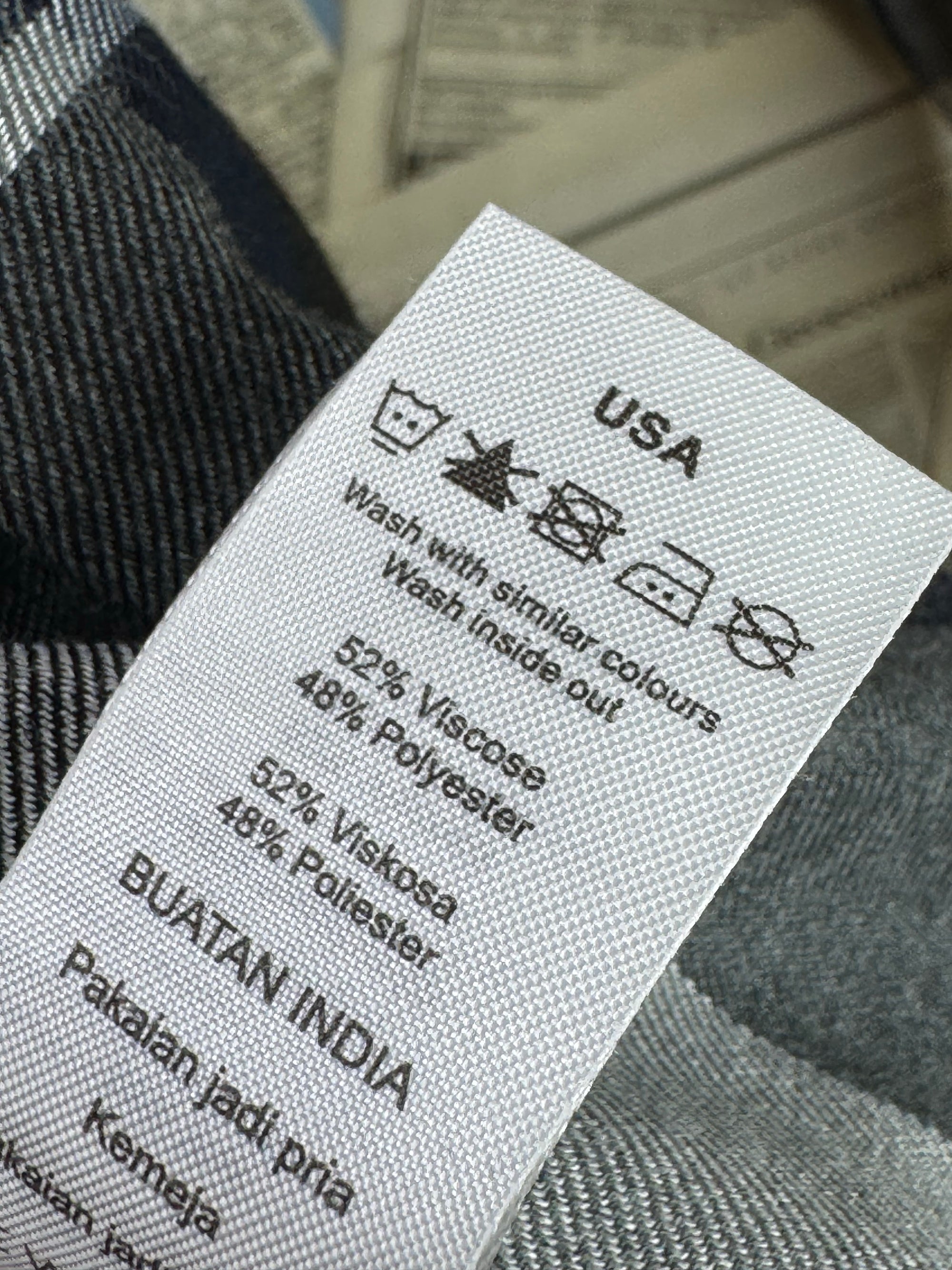 New Look® XS | Chest: 18.5" | Grey Plaid | Shirt | Viscose - Poly | 4171 - Genuine Maal