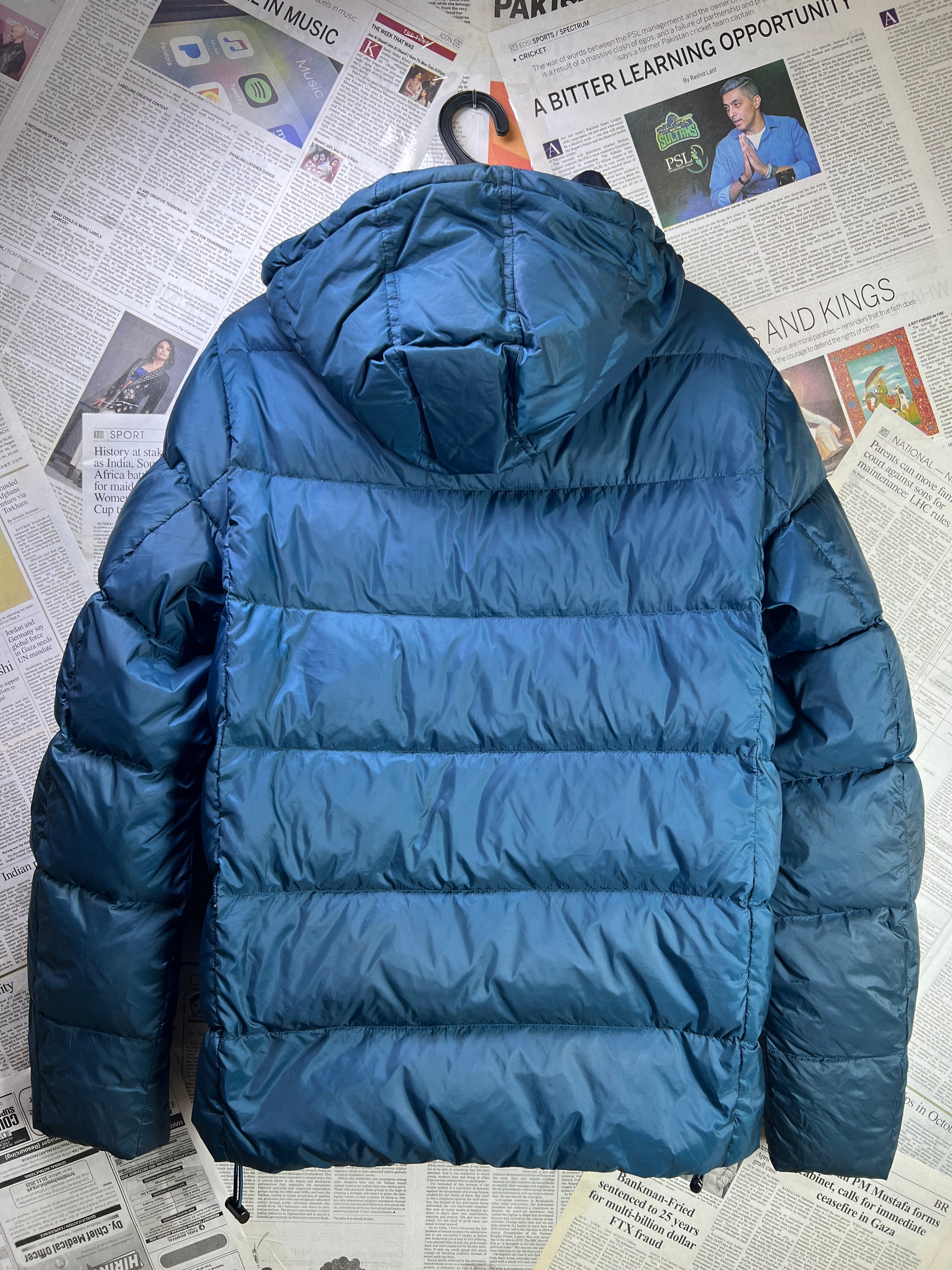 Michael K*rs® Medium | Chest 22 | Duck Down & Feather Filling Puffer Jacket with Hoodie | Dark Teal | 2128