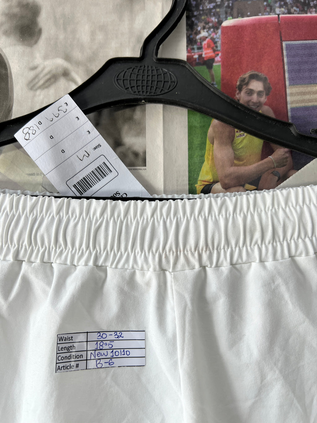 AMC® White | Waist: 30" to 32" | B06 - My Store