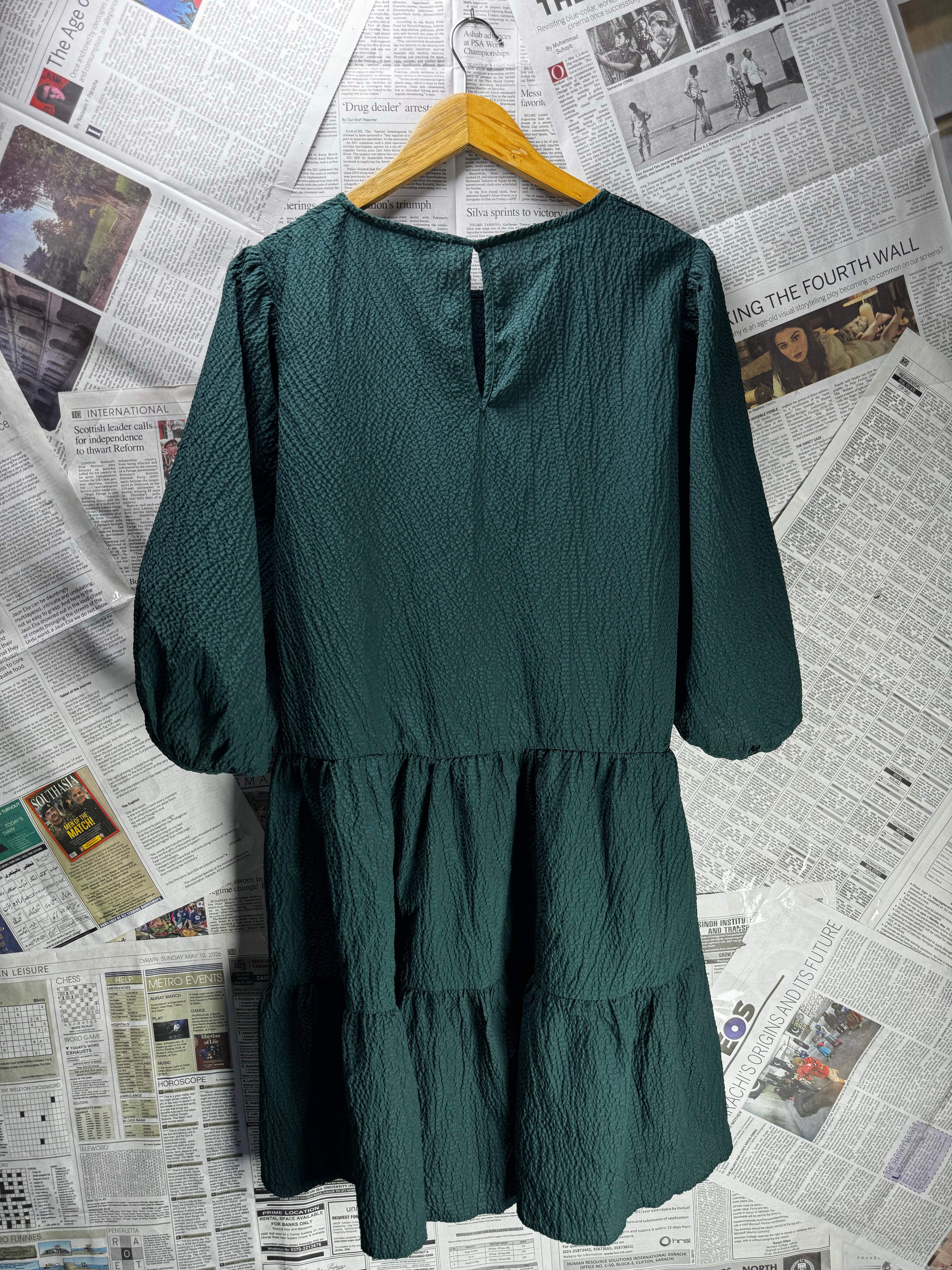 New Look® Small | Bust: 22" | Wrinkled | Tiered Mini Smock Dress | Poly - Elastane | B1 - 4983 - Genuine Maal