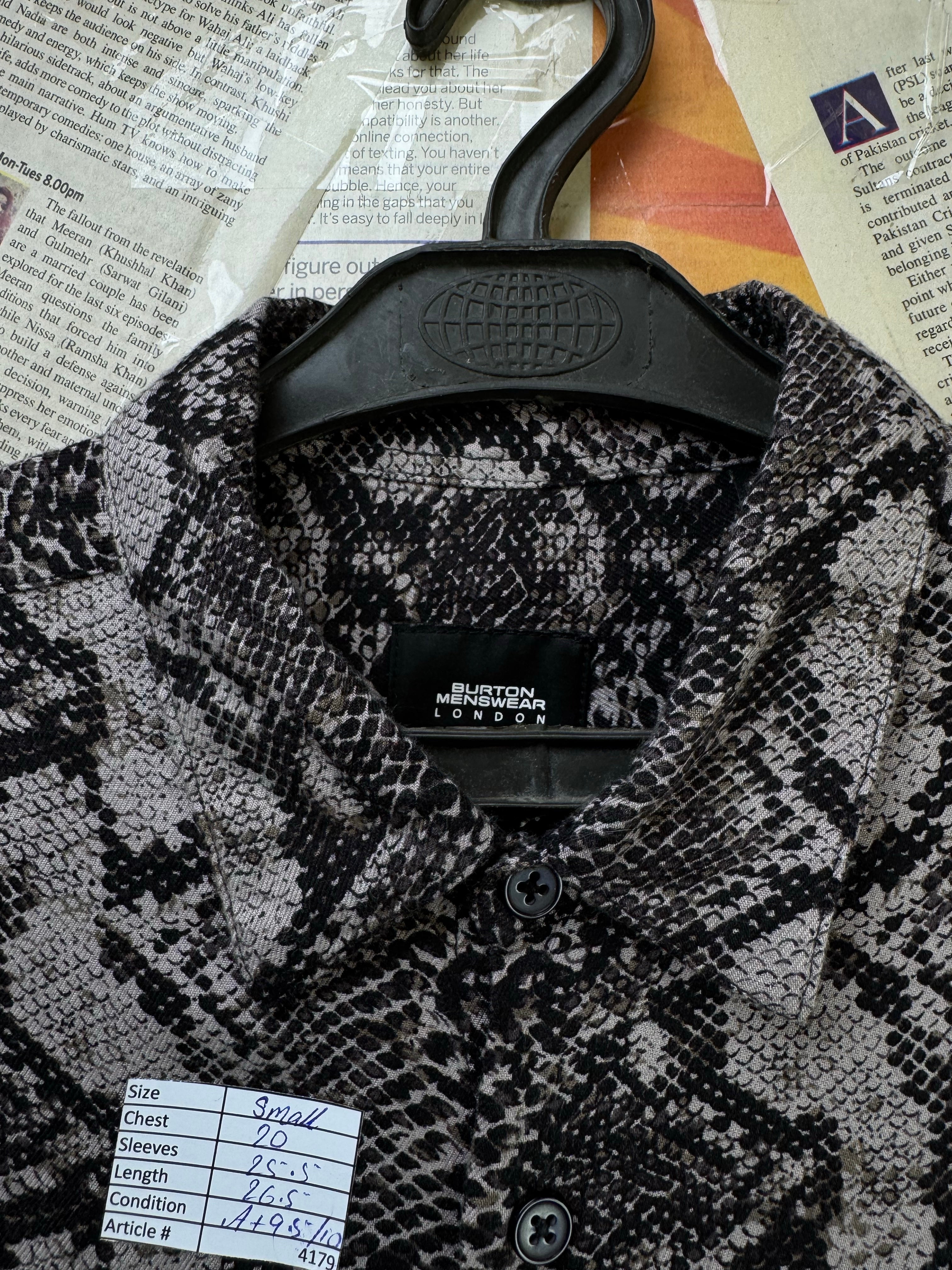 Burton® Small | Chest: 20" | Python Print | Shirt | Viscose | 4179 - Genuine Maal