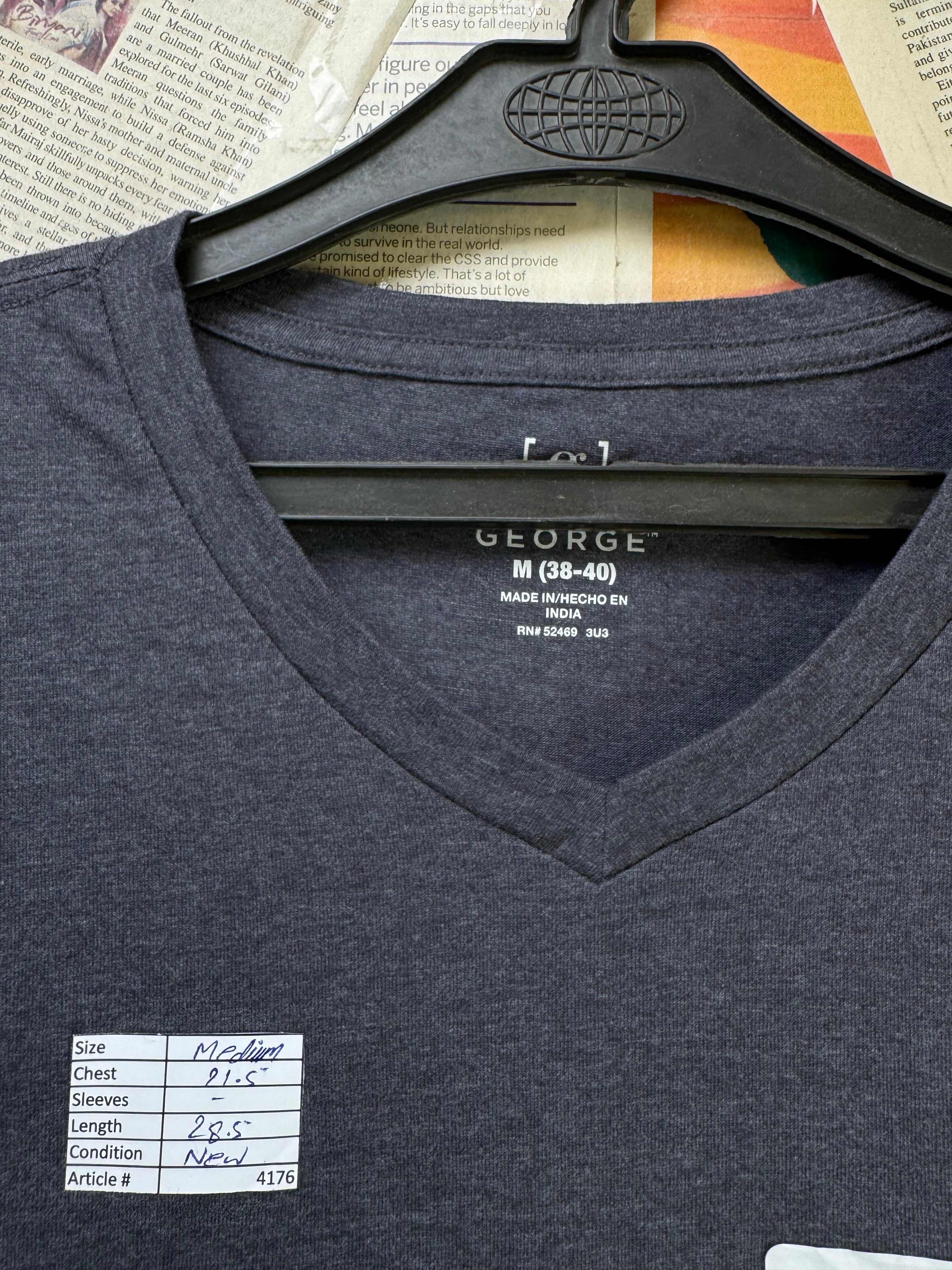 George® Medium | Chest: 21.5" | T-Shirt | Cotton - Poly - Spandex | 4176 - Genuine Maal