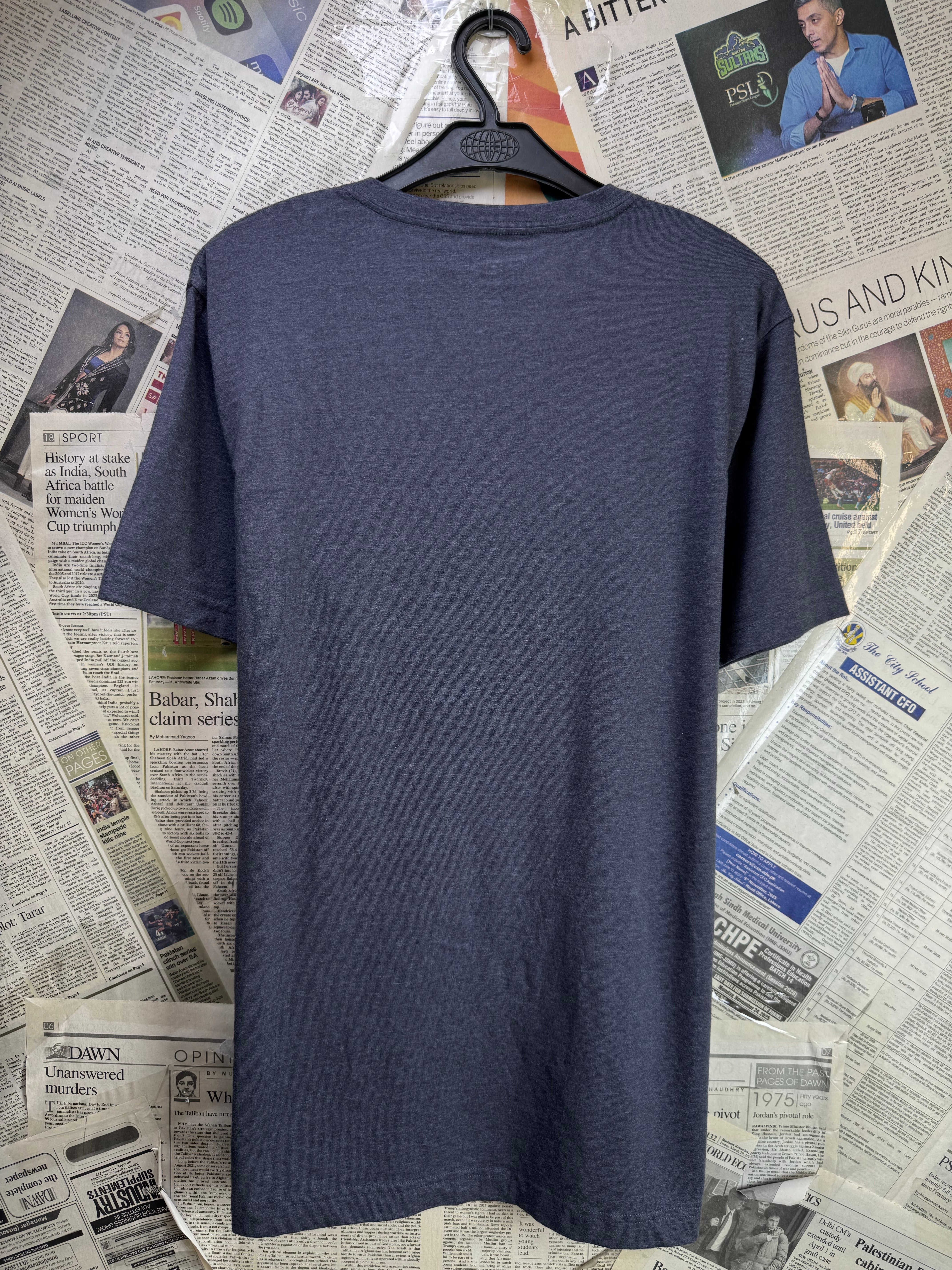 George® Medium | Chest: 21.5" | T-Shirt | Cotton - Poly - Spandex | 4176 - Genuine Maal