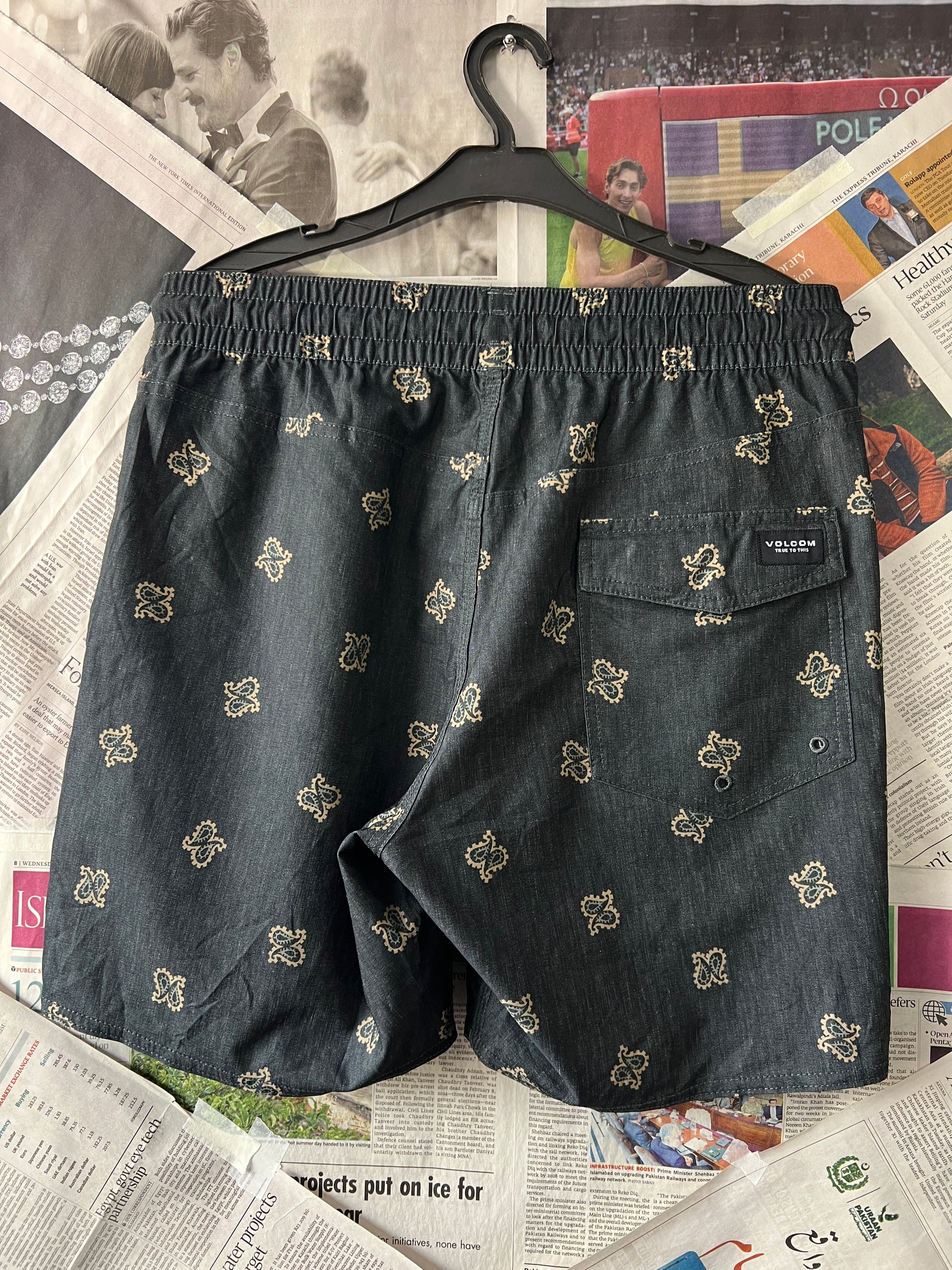 Charcoal | Waist: 30" to 32" | B42 - My Store