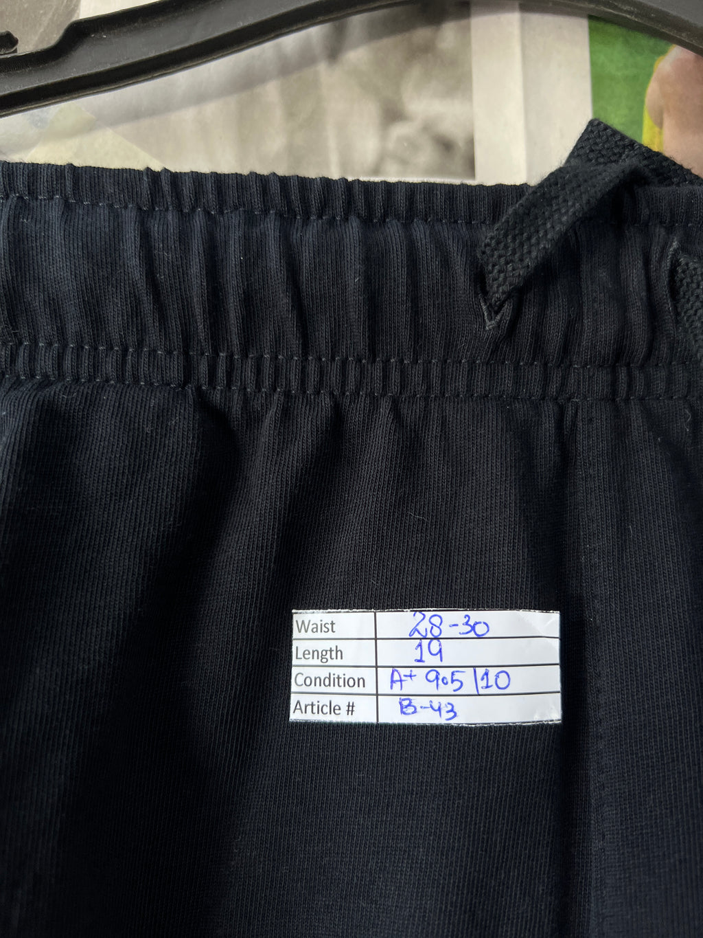 NIKE® Black | Waist: 28" to 30" | B43 - My Store