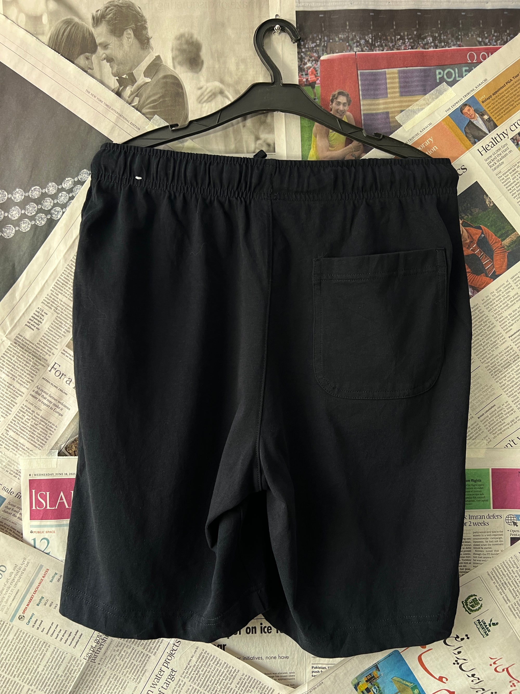 NIKE® Black | Waist: 28" to 30" | B43 - My Store