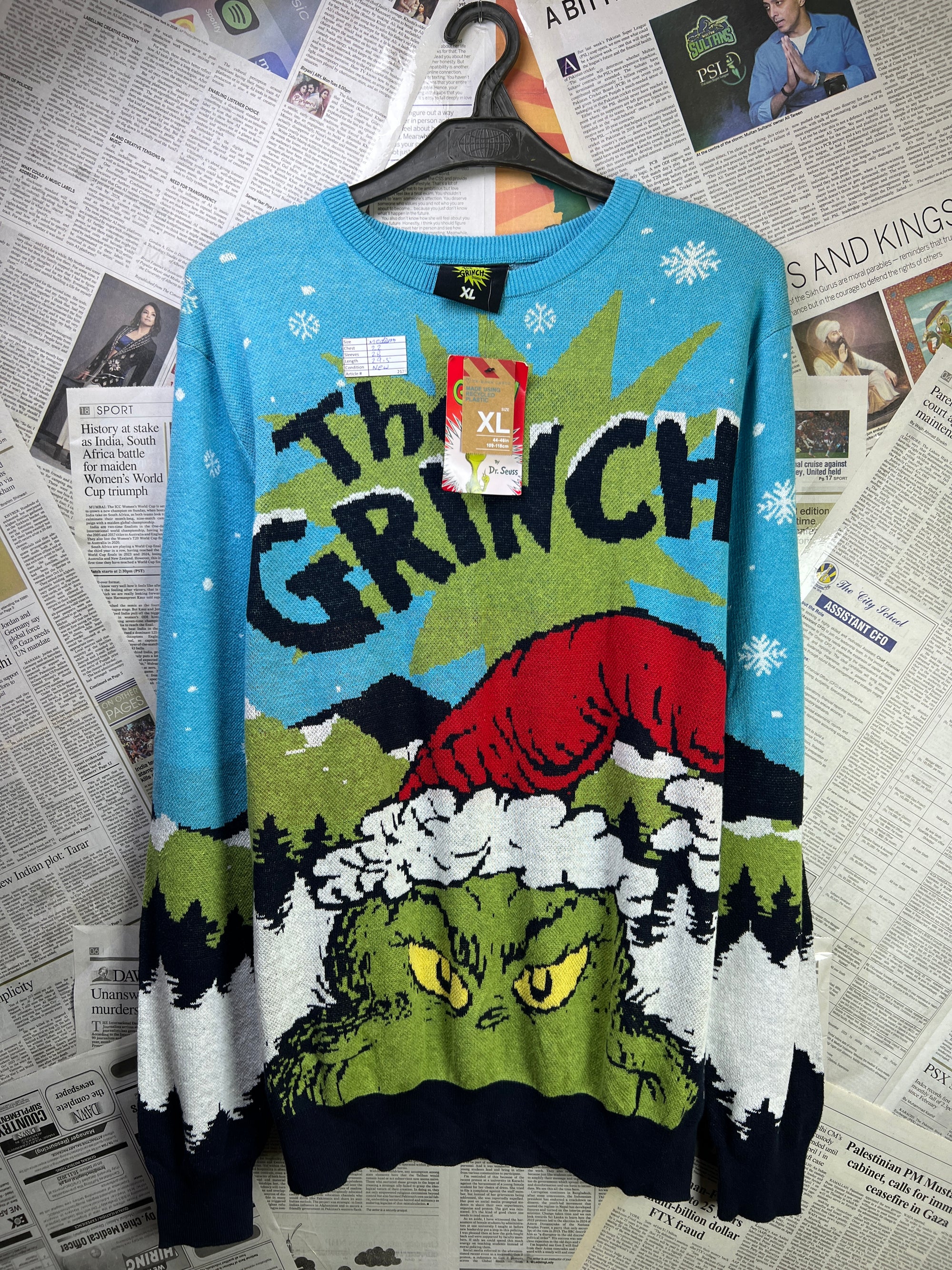 The Grinch® Medium | Chest 22 | Sweat Shirt | Blue & Green | 2129 - Genuine Maal