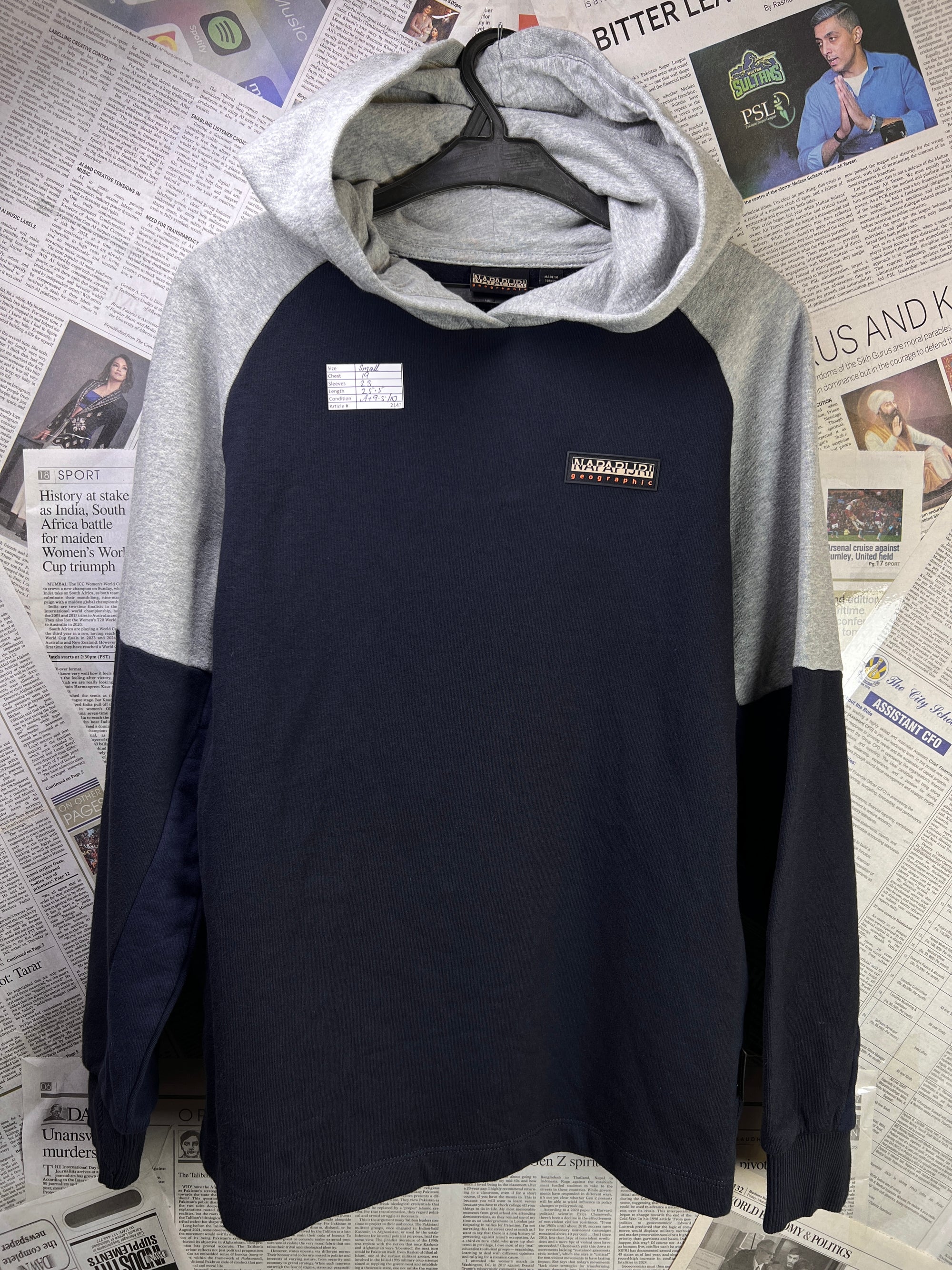 Napapijri® Small | Chest: 19" | Blue & Grey | Hoodie | 2142 - Genuine Maal