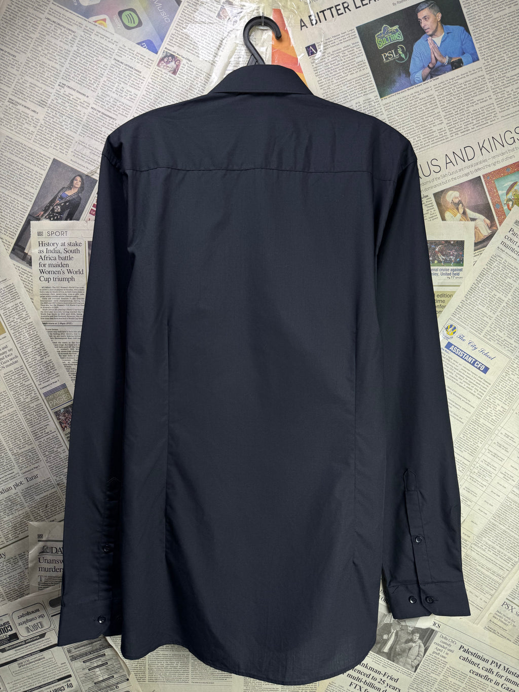 Cedar Wood® Medium | Chest: 21.5" | Black | Shirt | Poly - Cotton | 4032 - Genuine Maal