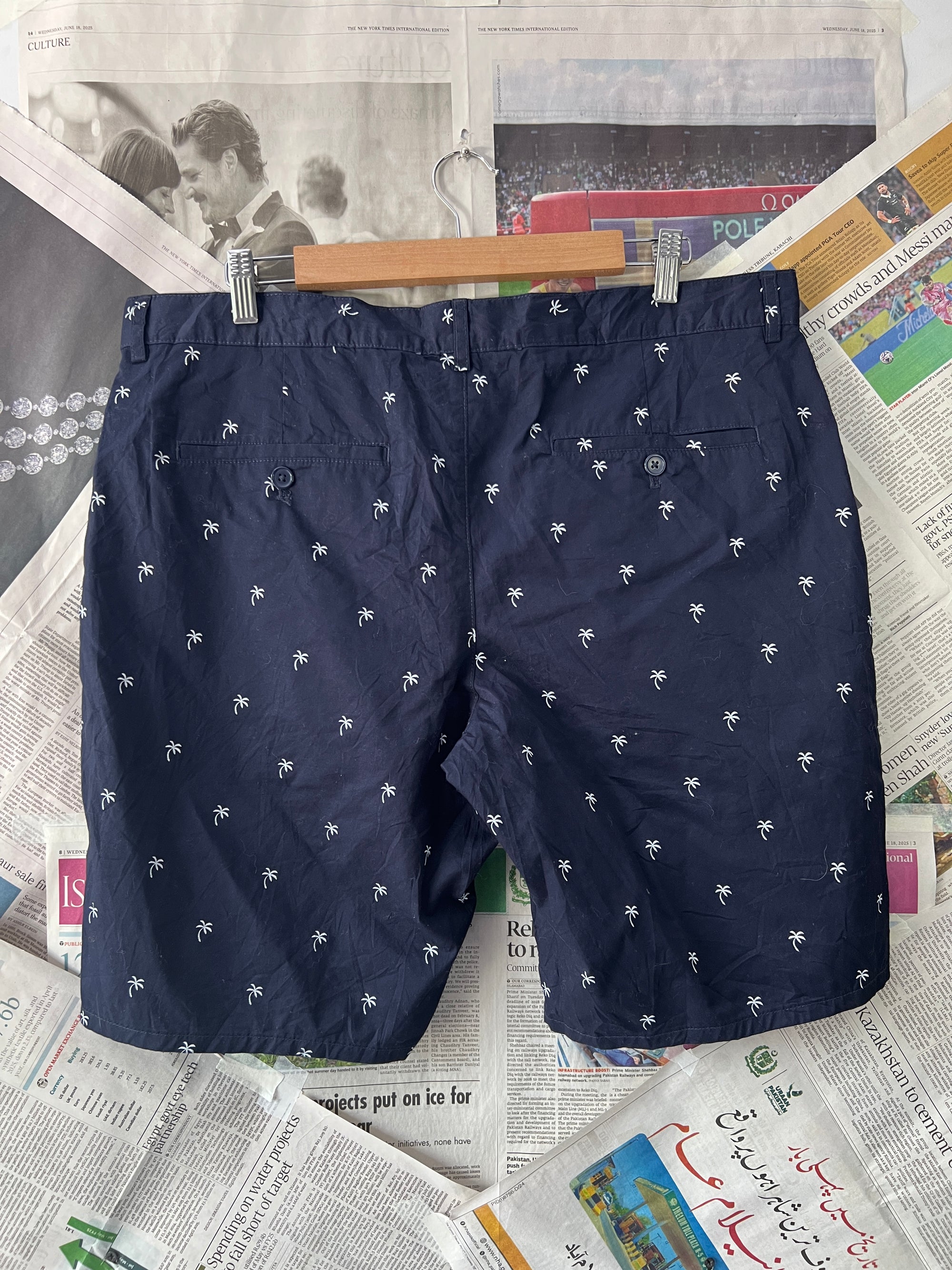 H&M® Navy | Waist: 38" | B62 - My Store