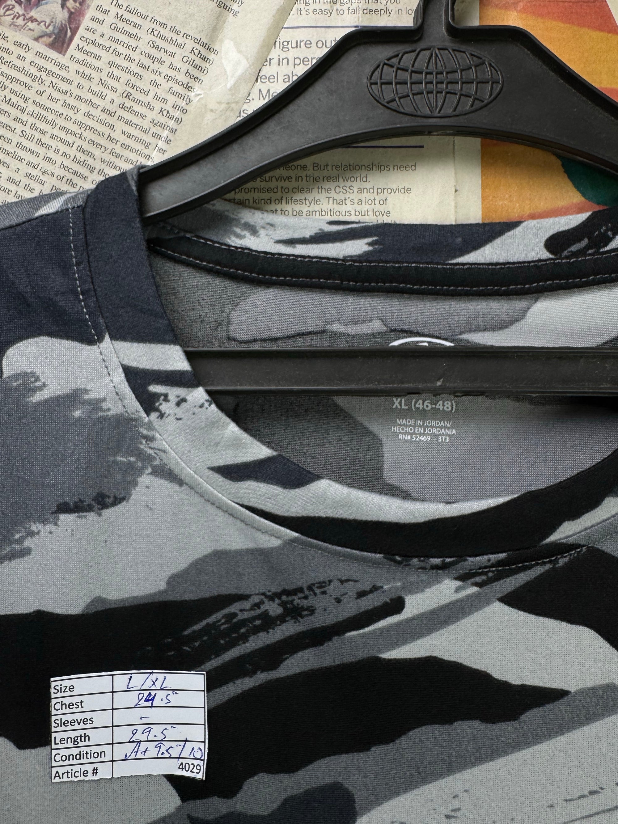 Athletic Works® L/XL | Chest: 24.5" | Black & Grey | Sports T-Shirt | Poly | 4029 - Genuine Maal