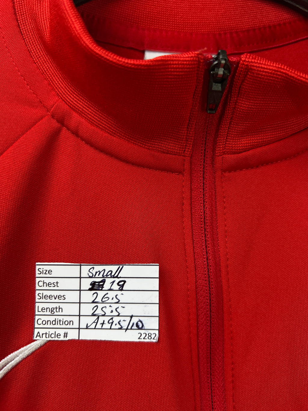 N*ke® Small | Chest: 19" | Red | Jacket | 2282 - Genuine Maal