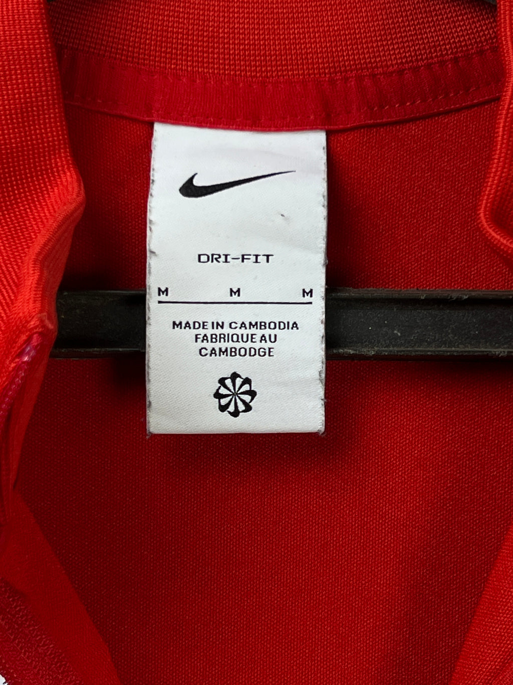 N*ke® Small | Chest: 19" | Red | Jacket | 2282 - Genuine Maal