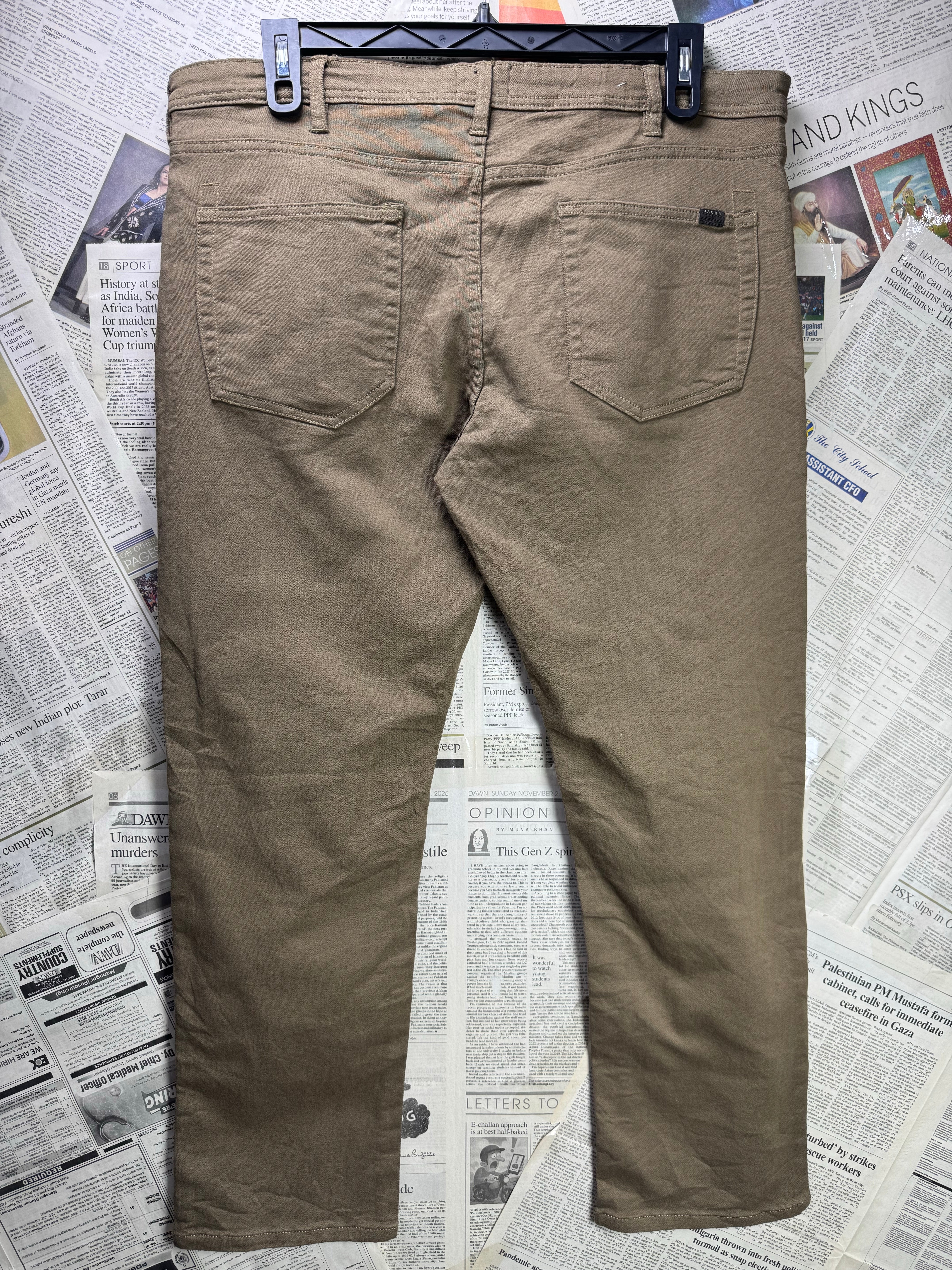 Jachs NewYork® Waist: 38" to 40" | Brown | Slim Fit Denim Pants | Cotton - Poly - Elastane | 1375 - Genuine Maal