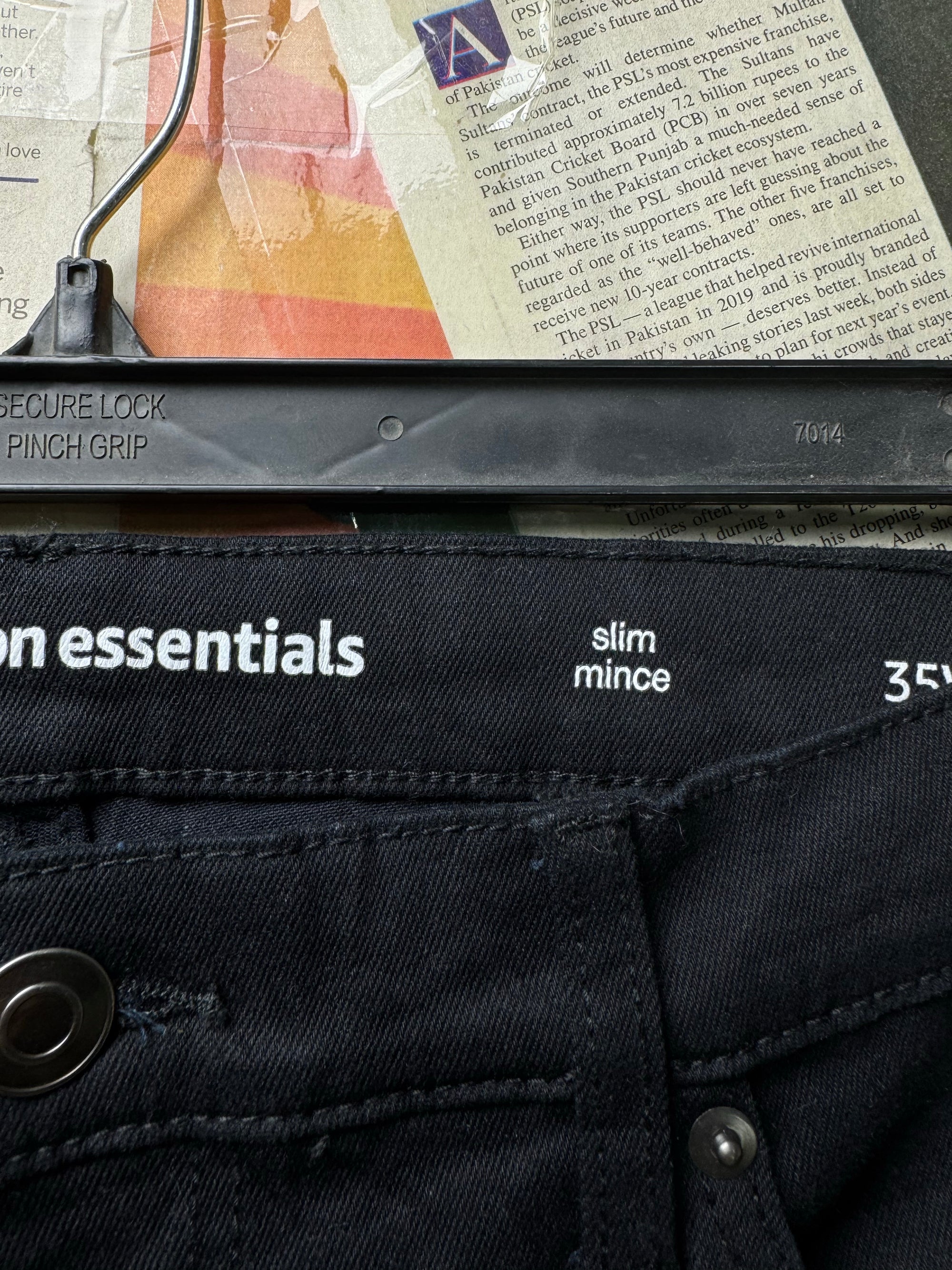 Amazon® Waist: 36" | Black | Slim Fit Denim Pants | Cotton - Elastane | 1357 - Genuine Maal